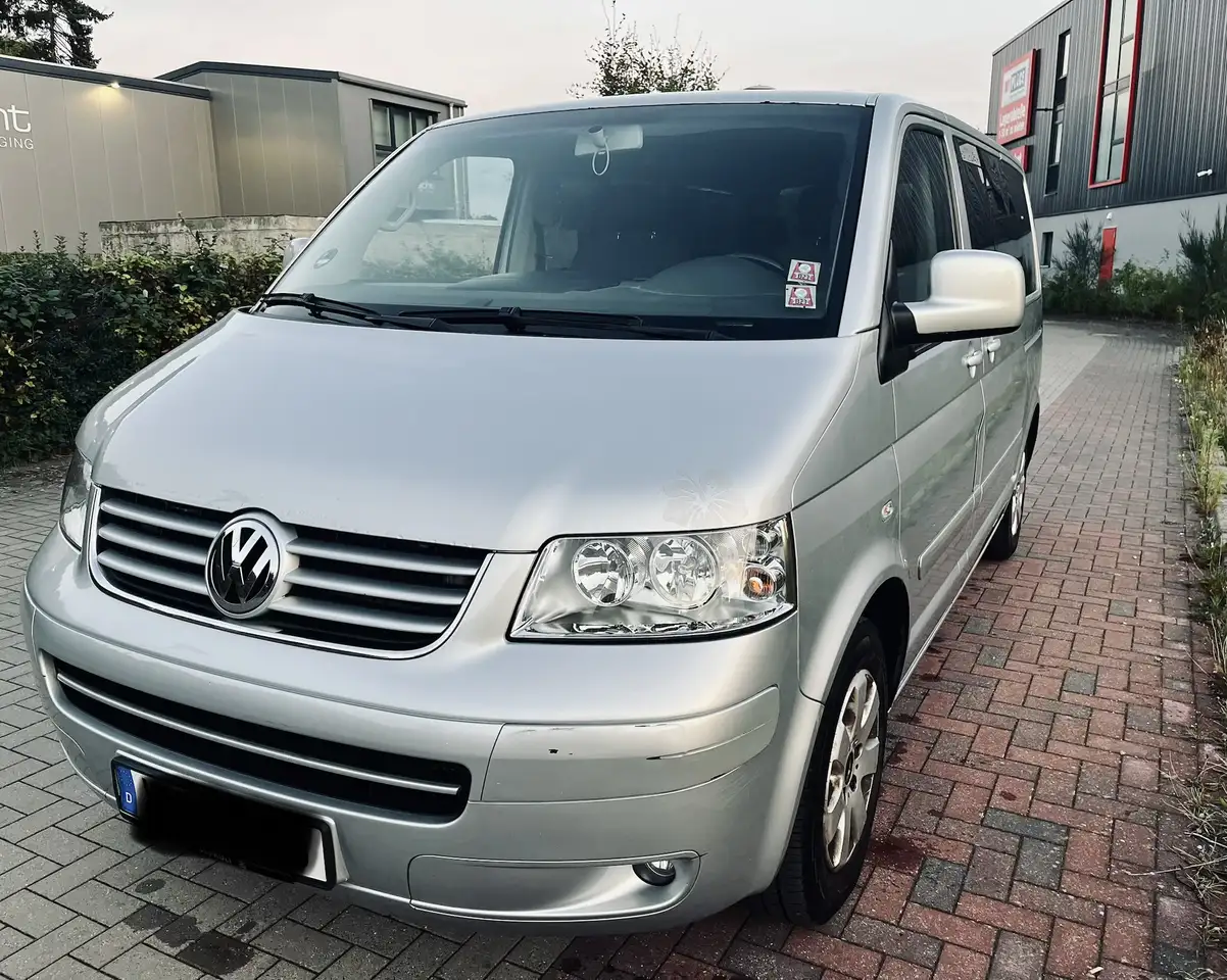Volkswagen T5