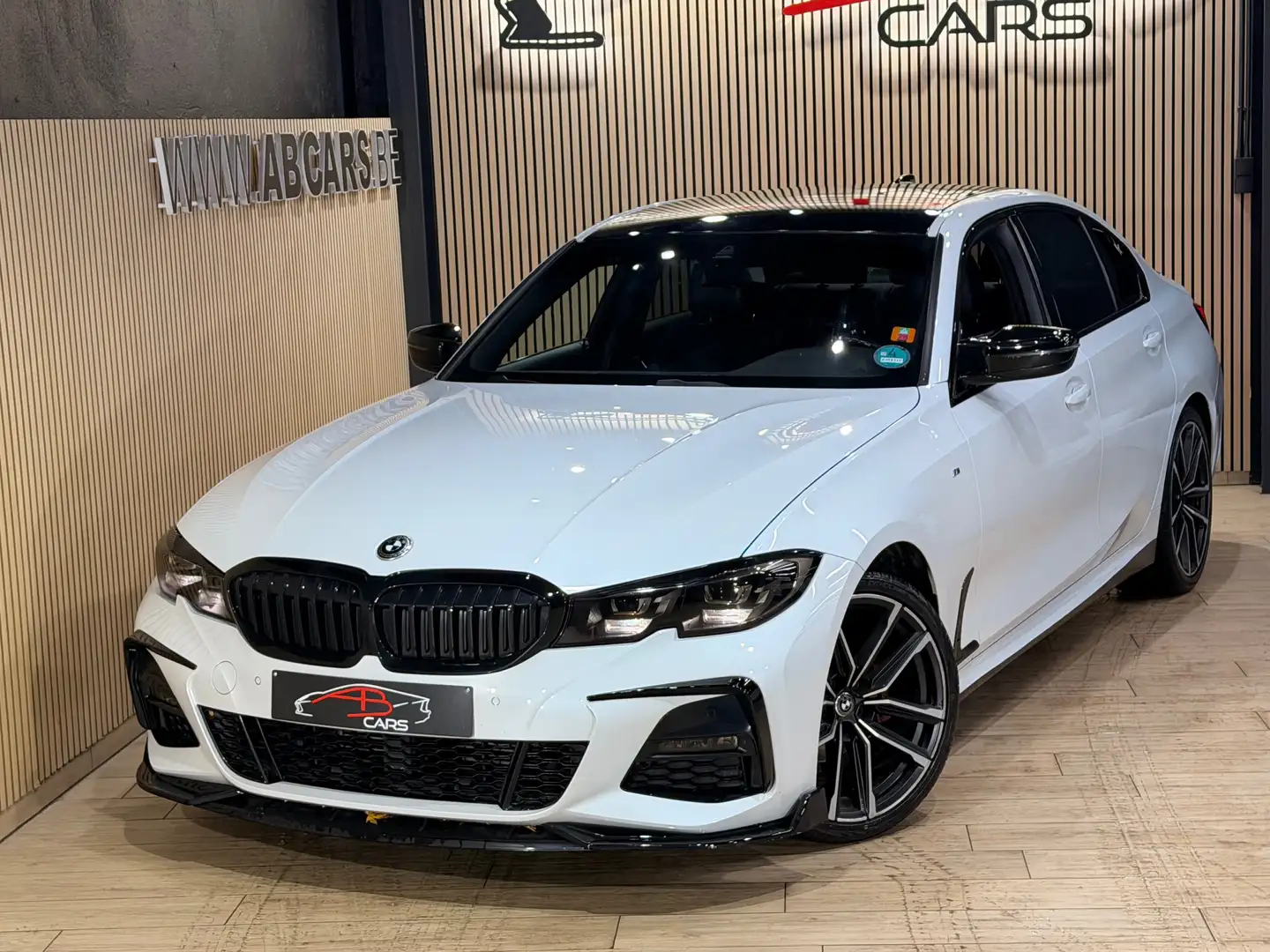 BMW 318 318iA * PACK M PERFORMANCE * GAR 12 MOIS * Bianco - 2