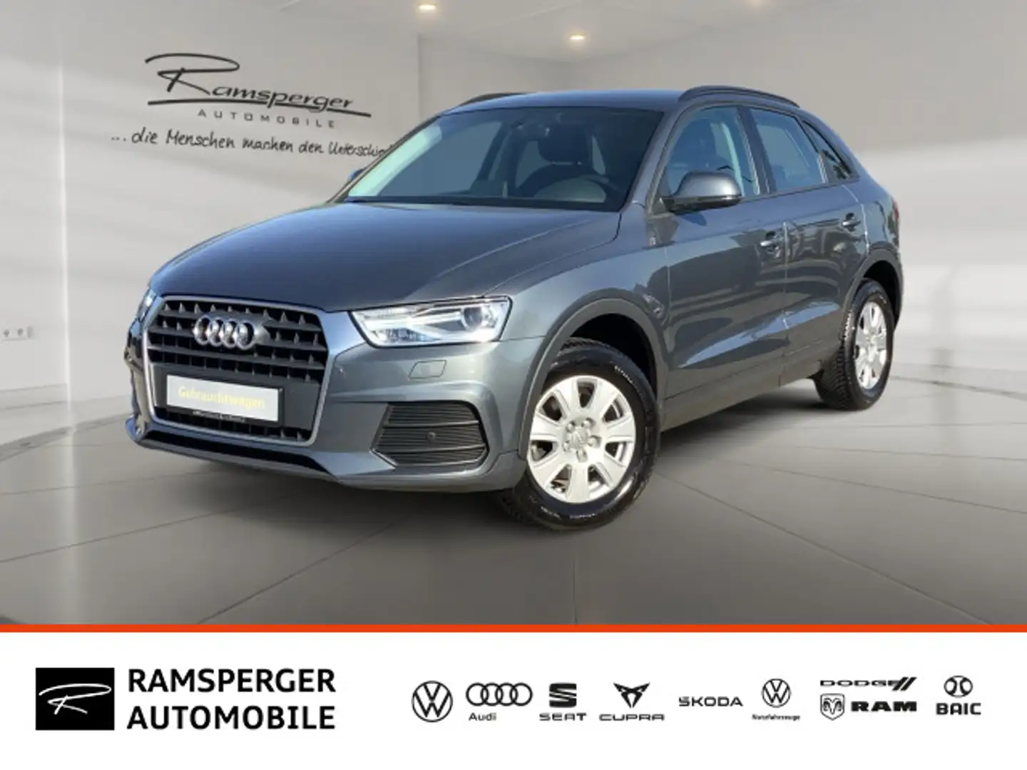Audi Q3 1.4 TFSI GRA Xenon Navi Climatronic SHZ PDC Grau - 1