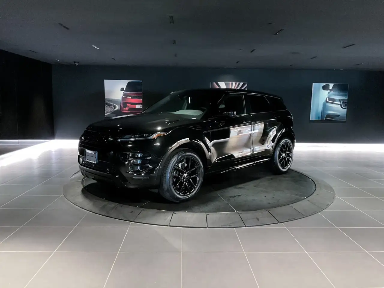 2026 Land Rover Range Rover Evoque