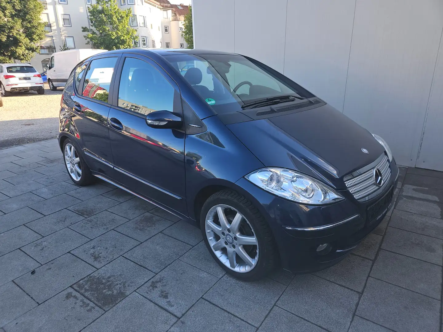 Mercedes-Benz A 200 A 200 (169.033) Blau - 1