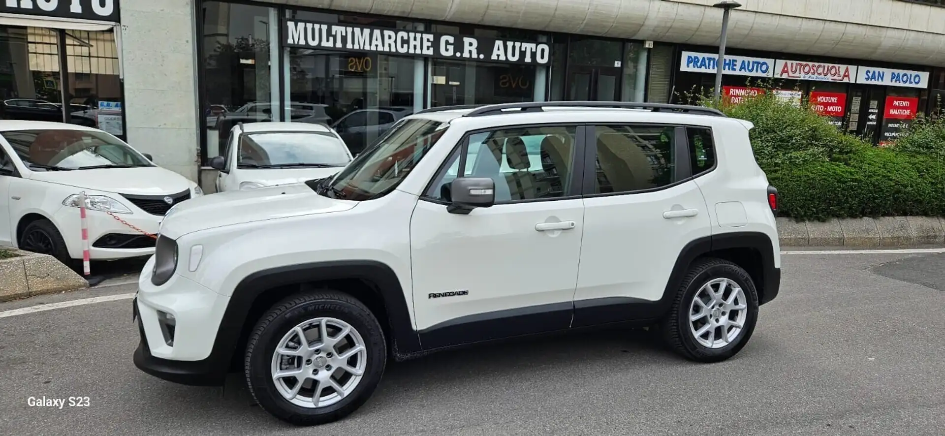 Jeep Renegade 1.3 T4 190CV PHEV 4xe AT6 Limited Weiß - 2