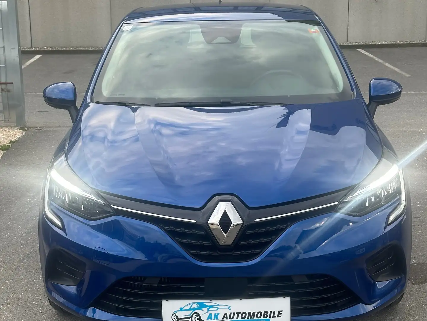 Renault Clio Zen TCe 90 Blau - 2
