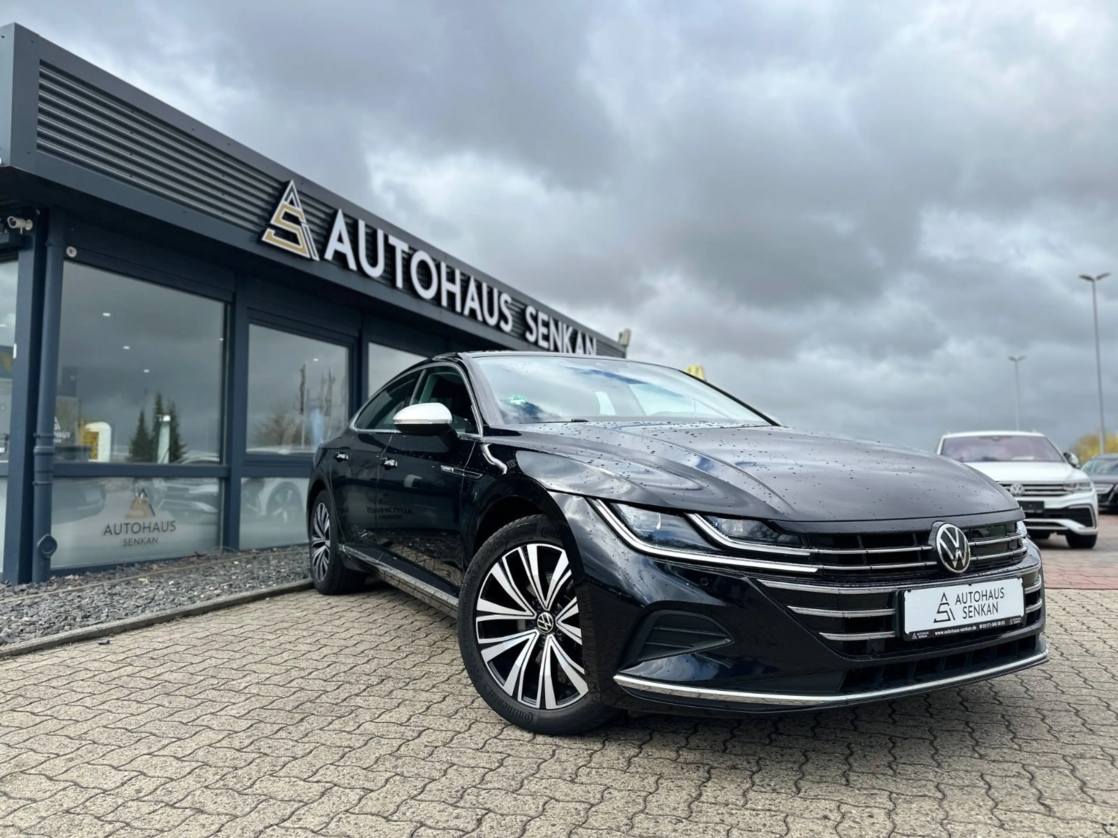 Volkswagen Arteon 1.4 eHybrid Elegance*AHK*R-CAM*ACC*