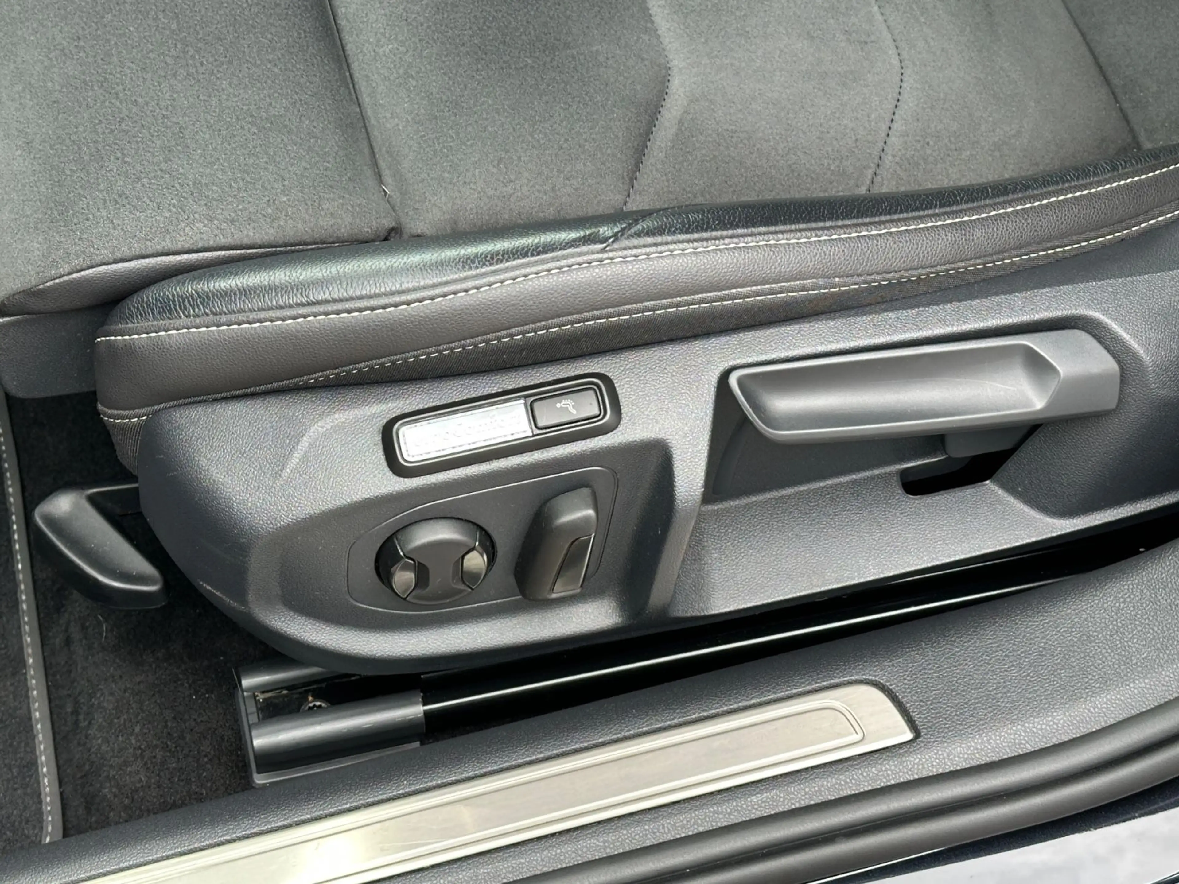 Volkswagen Arteon 1.4 eHybrid Elegance*AHK*R-CAM*ACC* — photo 15