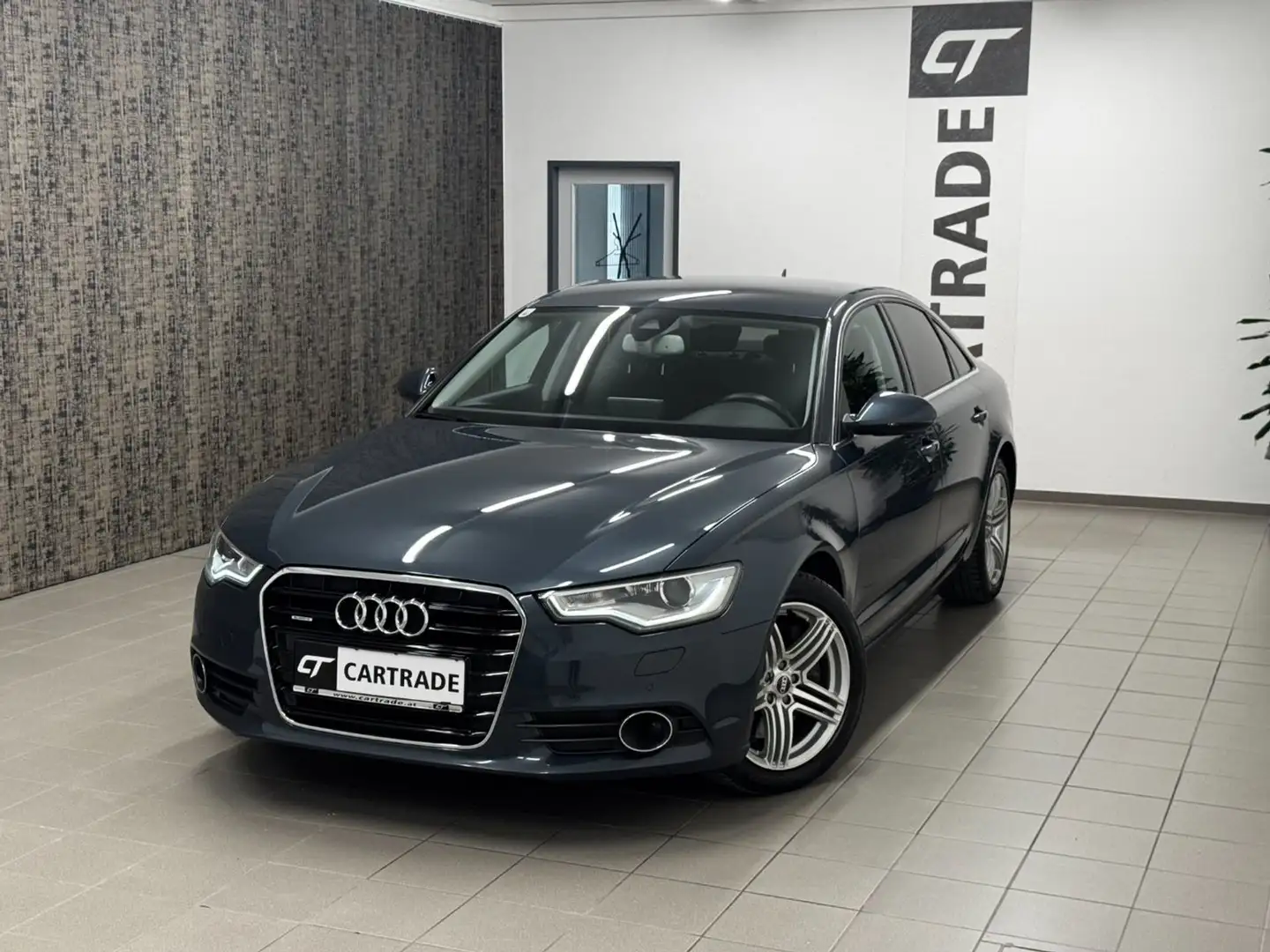 Audi A6 3.0 TDI quattro Blau - 2