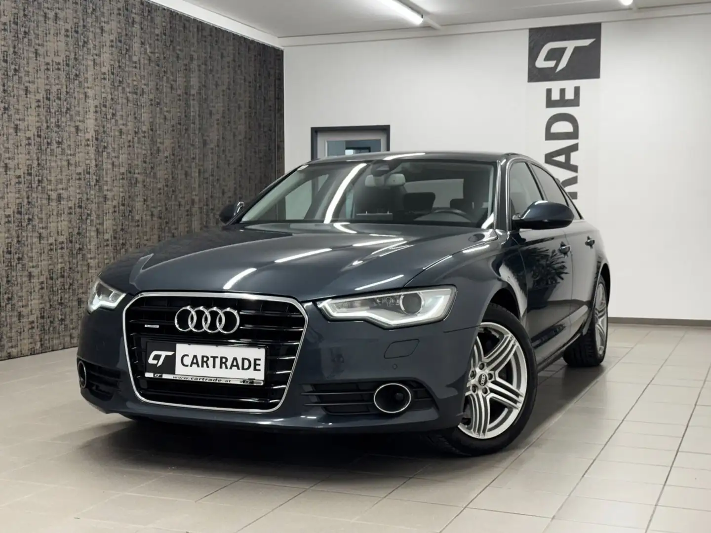 Audi A6 3.0 TDI quattro Blau - 1