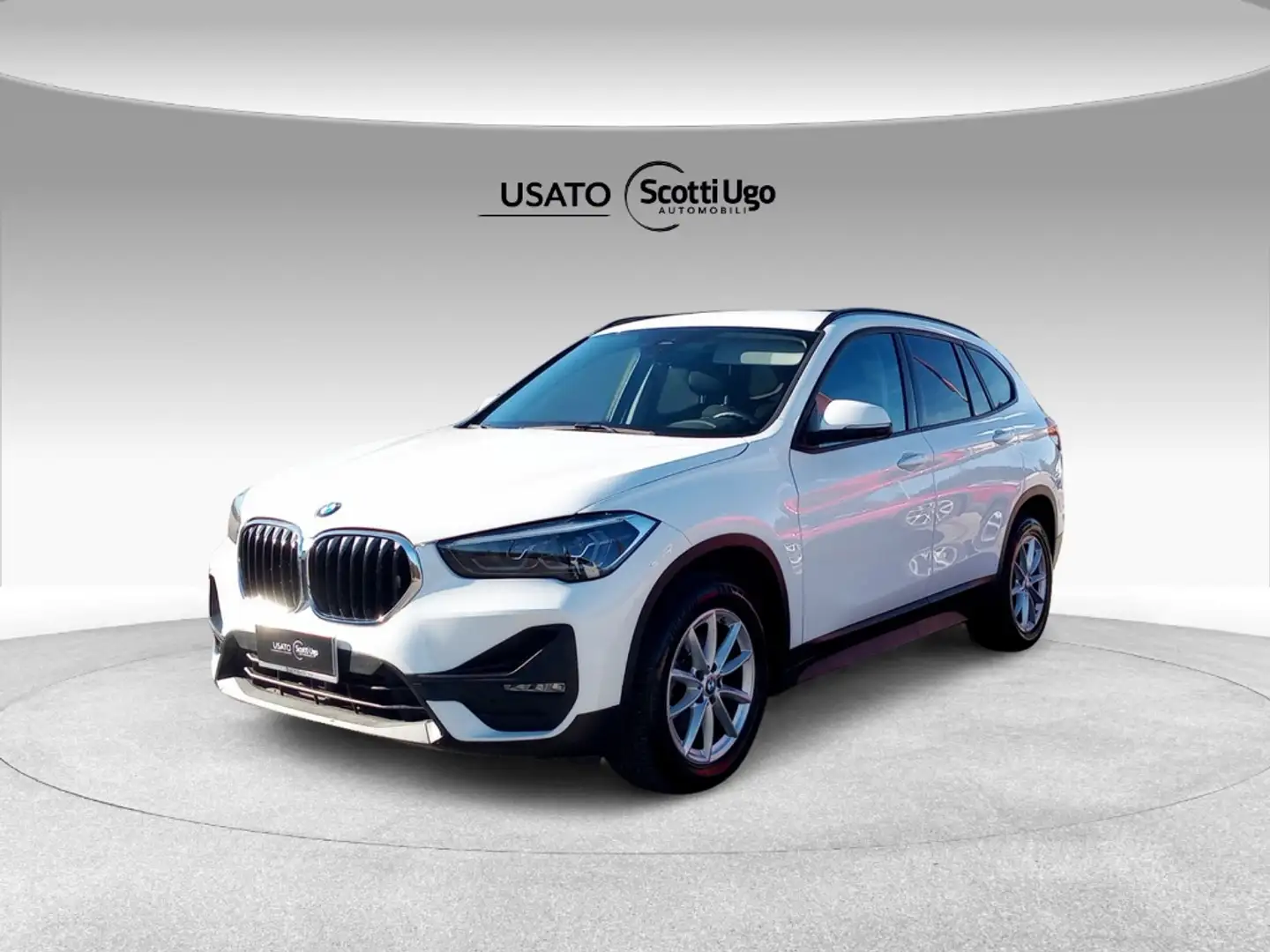 BMW X1 sdrive16d Business Advantage auto Bianco - 1