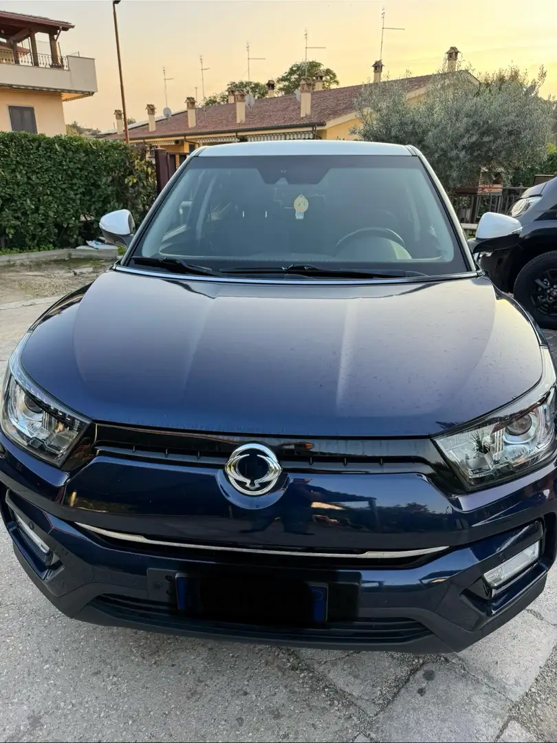 SsangYong Tivoli 1.6 dream Gpl 2wd - 1