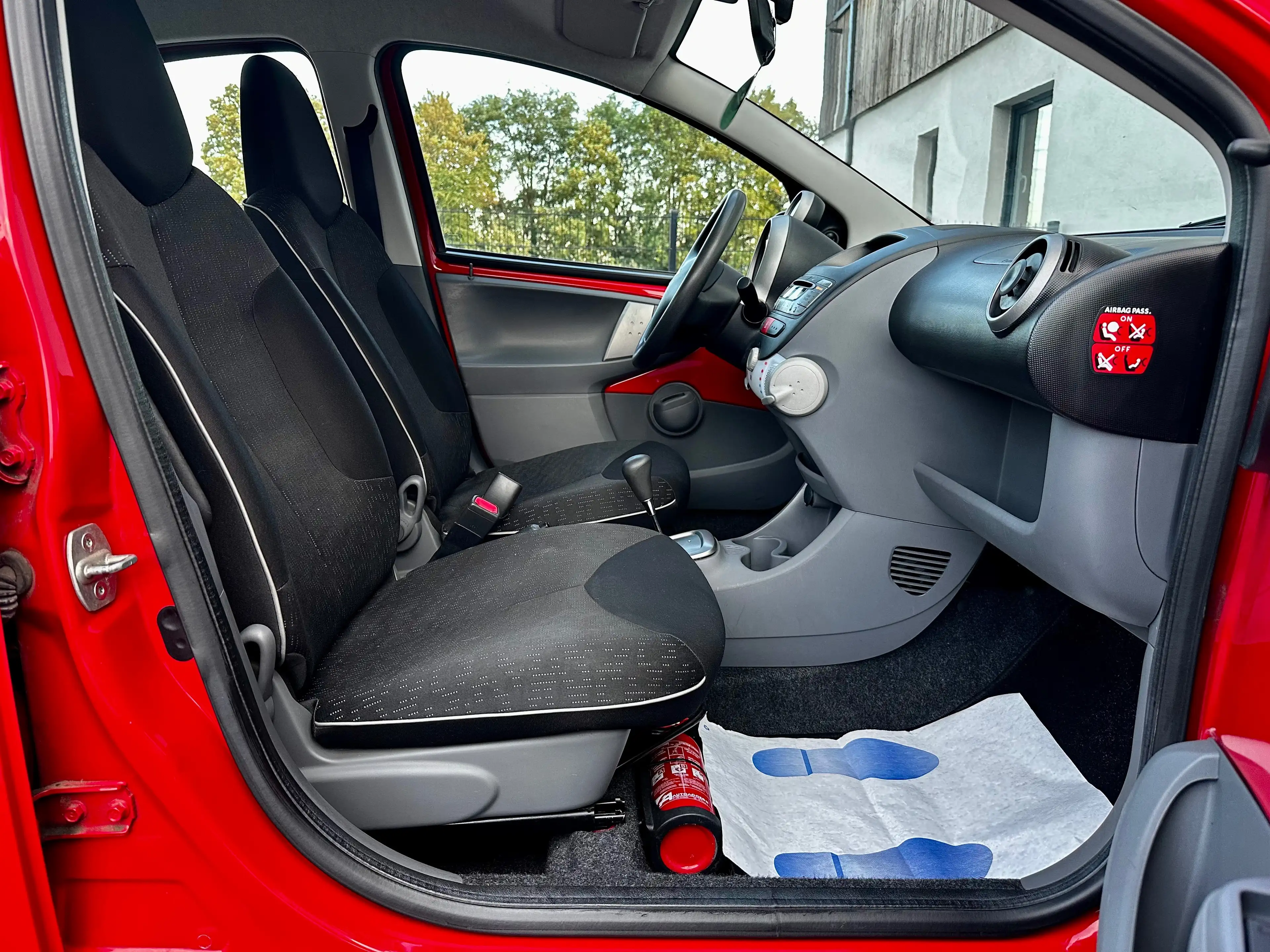 Peugeot 107 Peugeot 107 1.0 Automatique*51.578 km – *GARANTIE 12 MOIS — photo 13