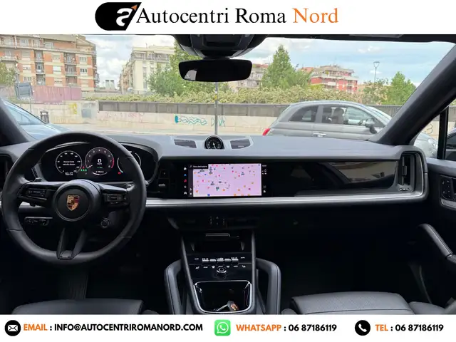 Porsche Cayenne view 5