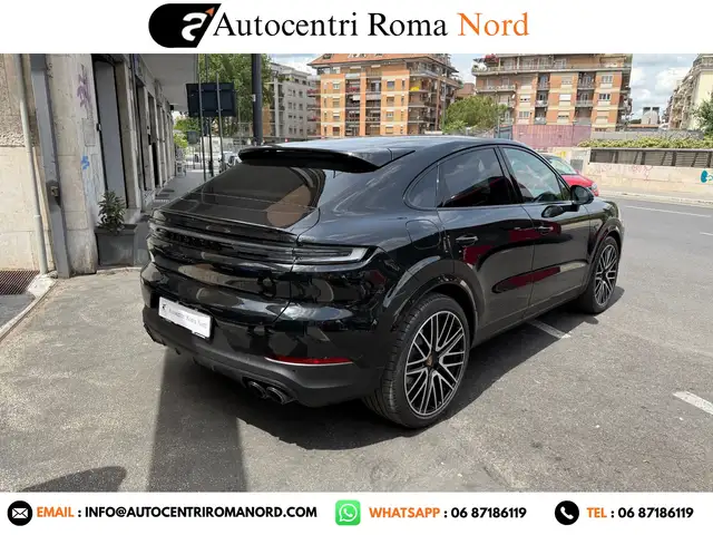 Porsche Cayenne view 12