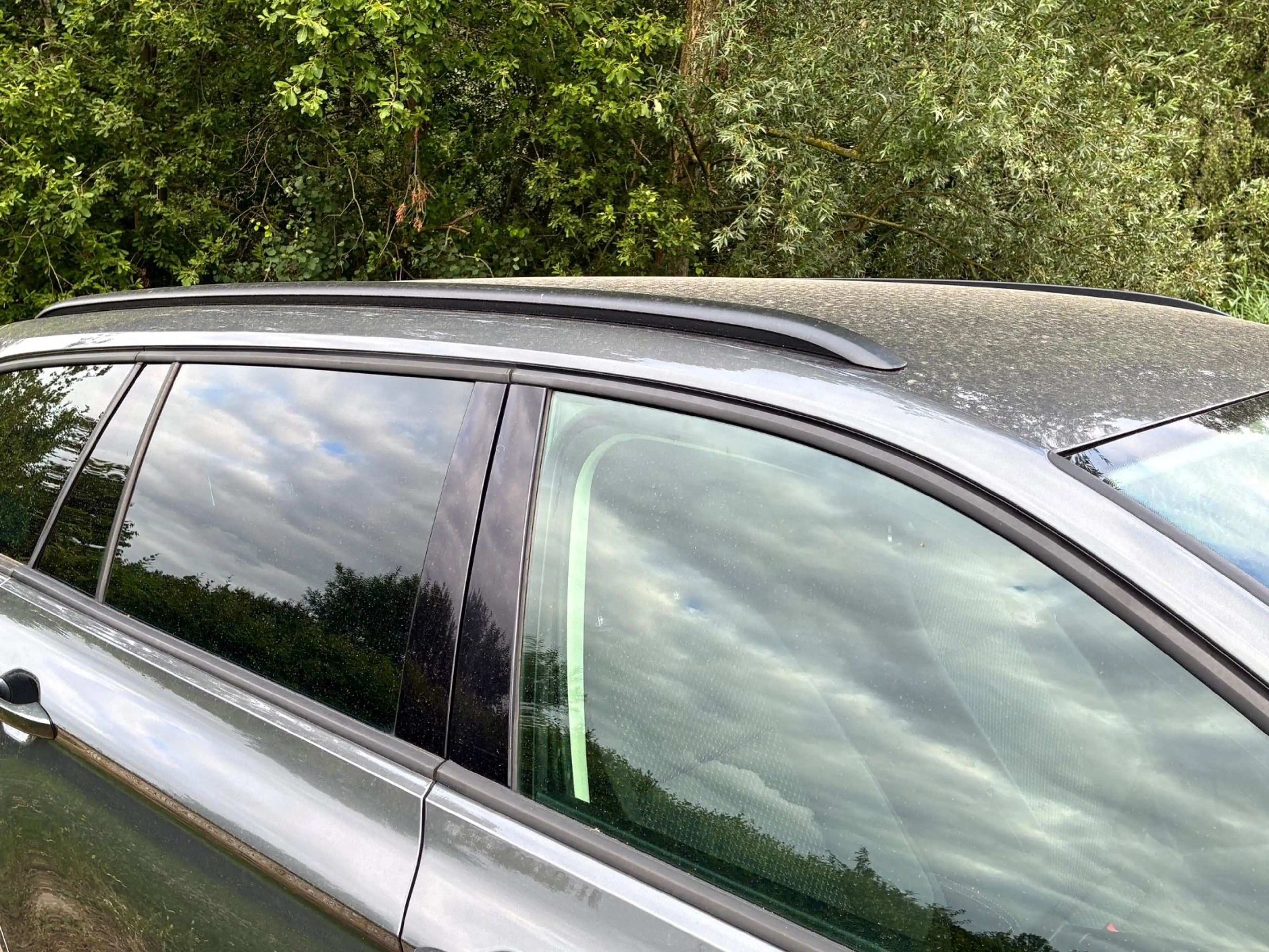 Volkswagen Passat Variant 1.6l TDI Tüv=Neu! 2.Hand! AHK! — photo 9