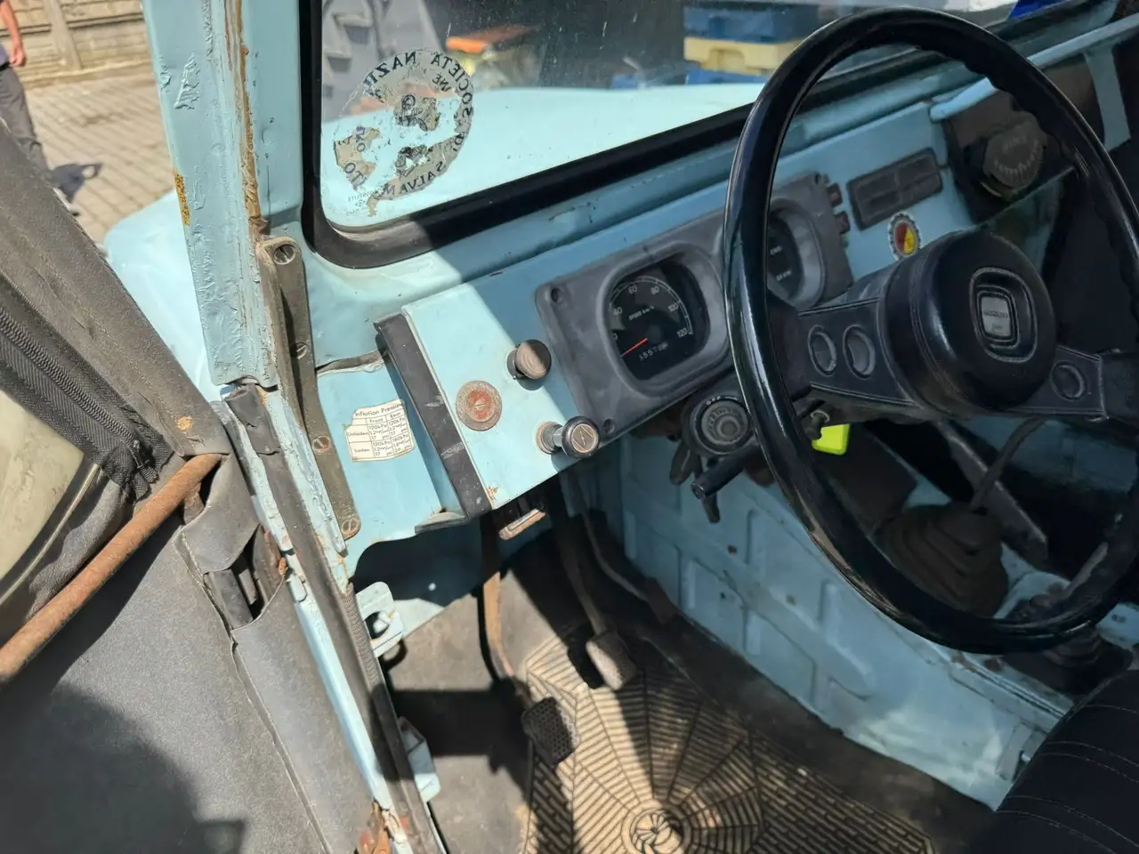Suzuki LJ 80 MOTORE OK . Carrozzeria da restaurare, foto 9