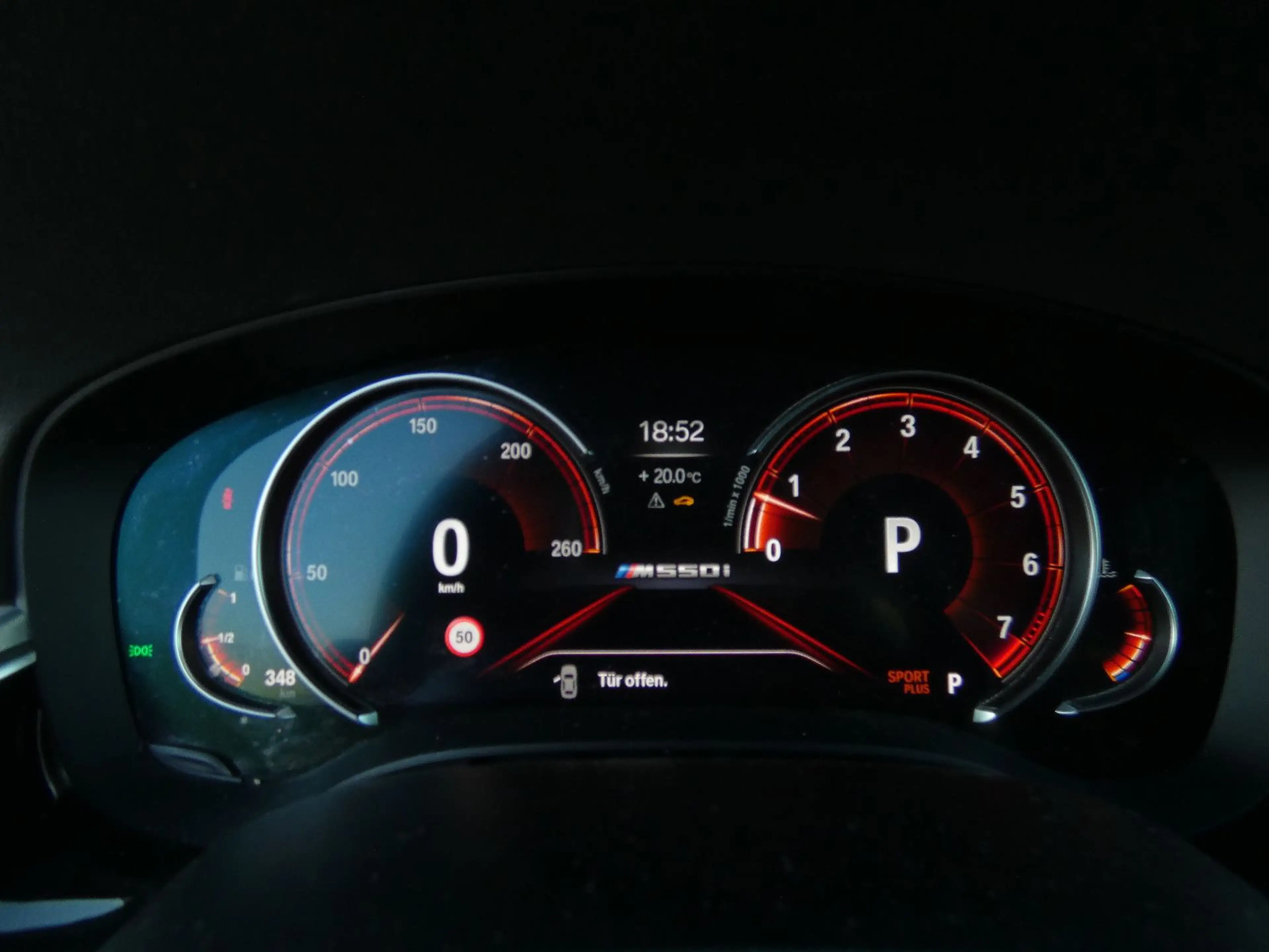 BMW 550 i xDrive A.LED Komfortsitze STHZG Sitzklima — photo 14