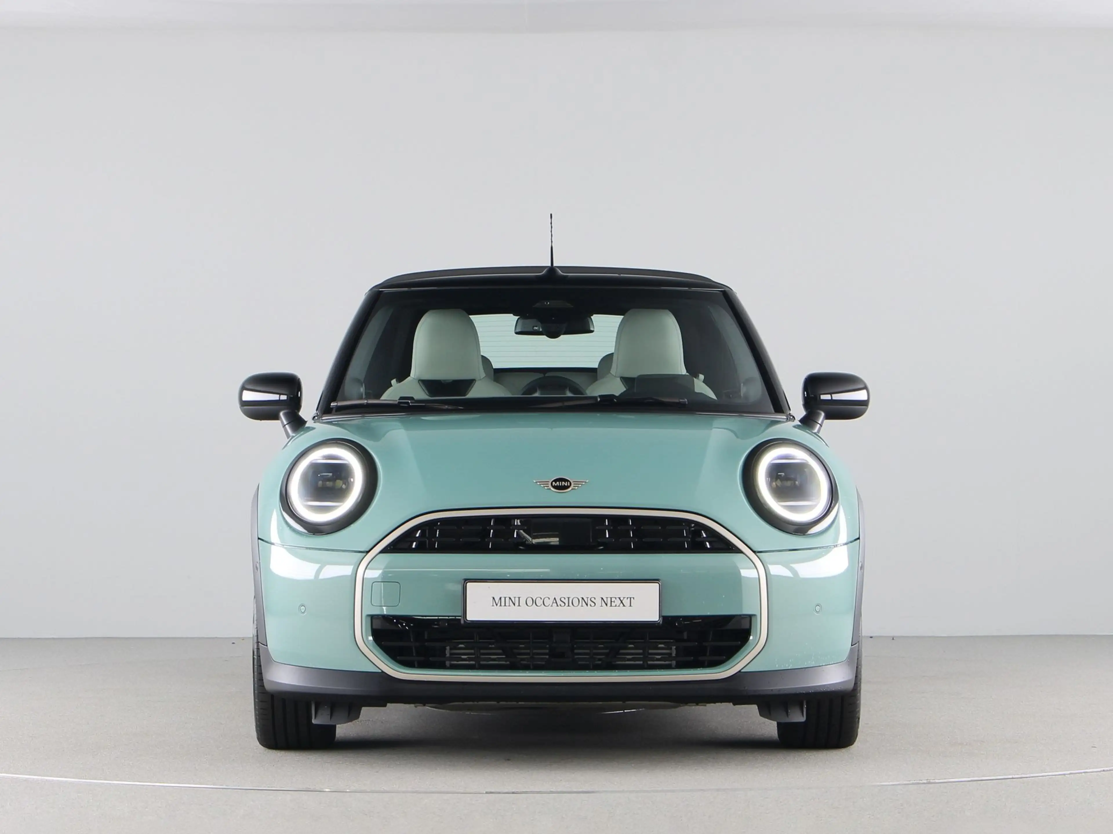 MINI Cooper C Cabrio Favoured Pakket M — photo 8