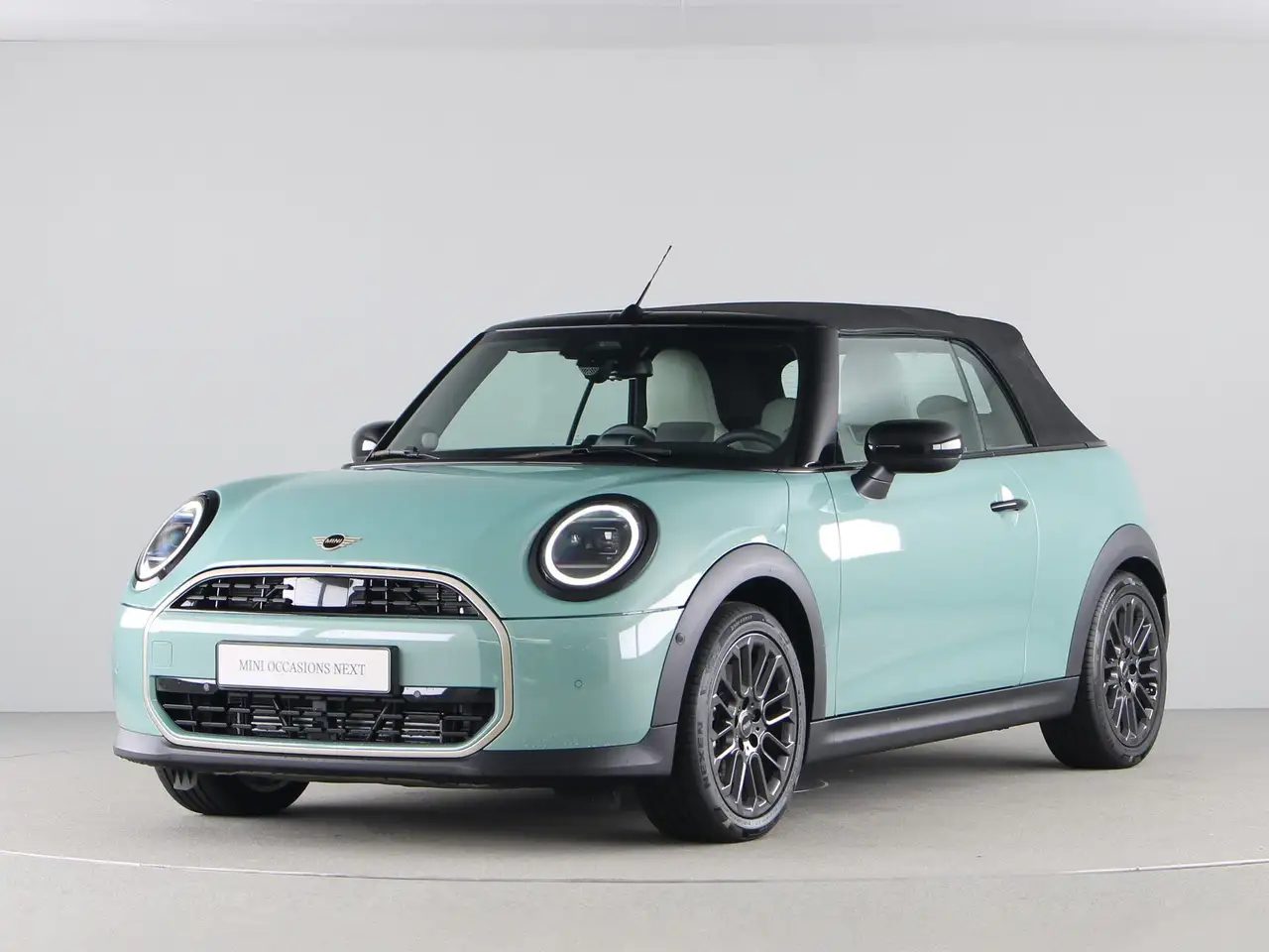 MINI Cooper C Cabrio 2026 — фото 7