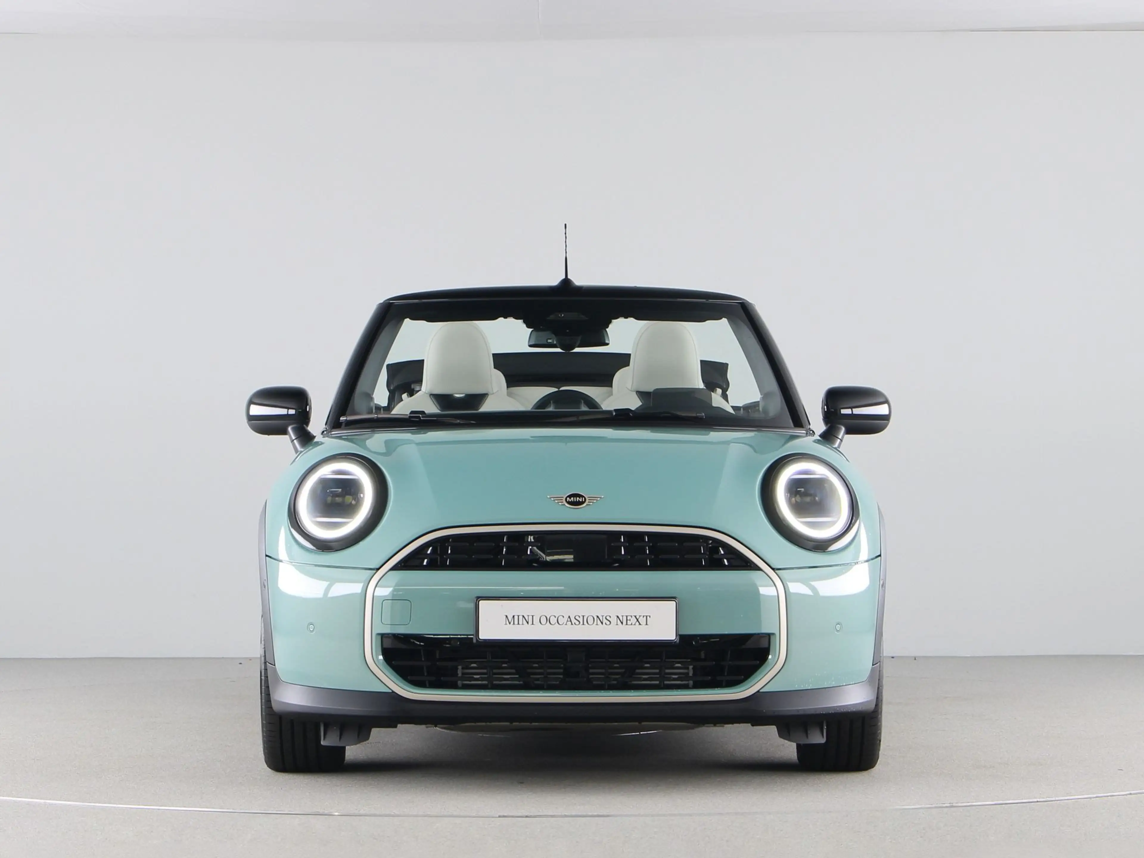MINI Cooper C Cabrio Favoured Pakket M — photo 9