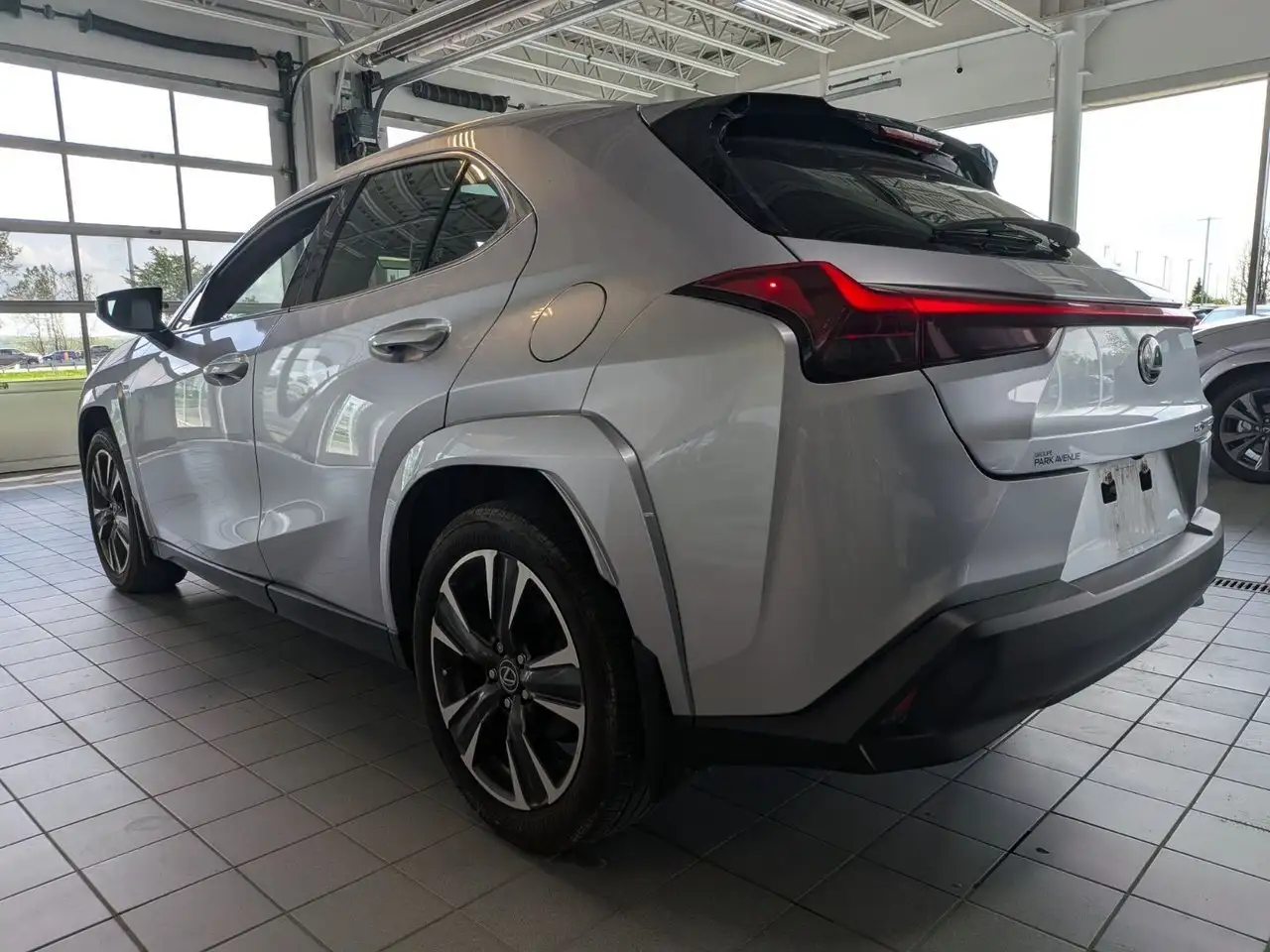 Lexus UX снимка Lexus UX