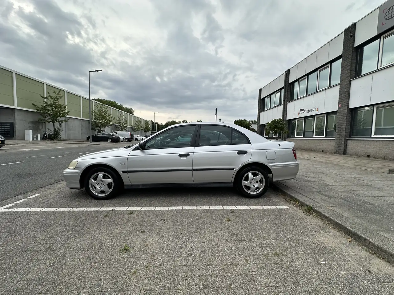 Honda Accord 1.8i S, foto 4