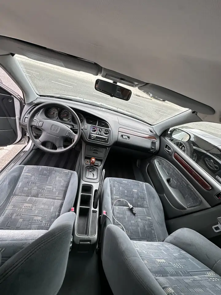 Honda Accord 1.8i S, foto 11