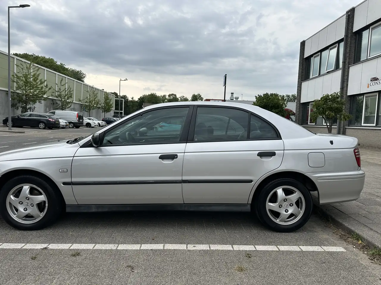 Honda Accord 1.8i S, foto 3