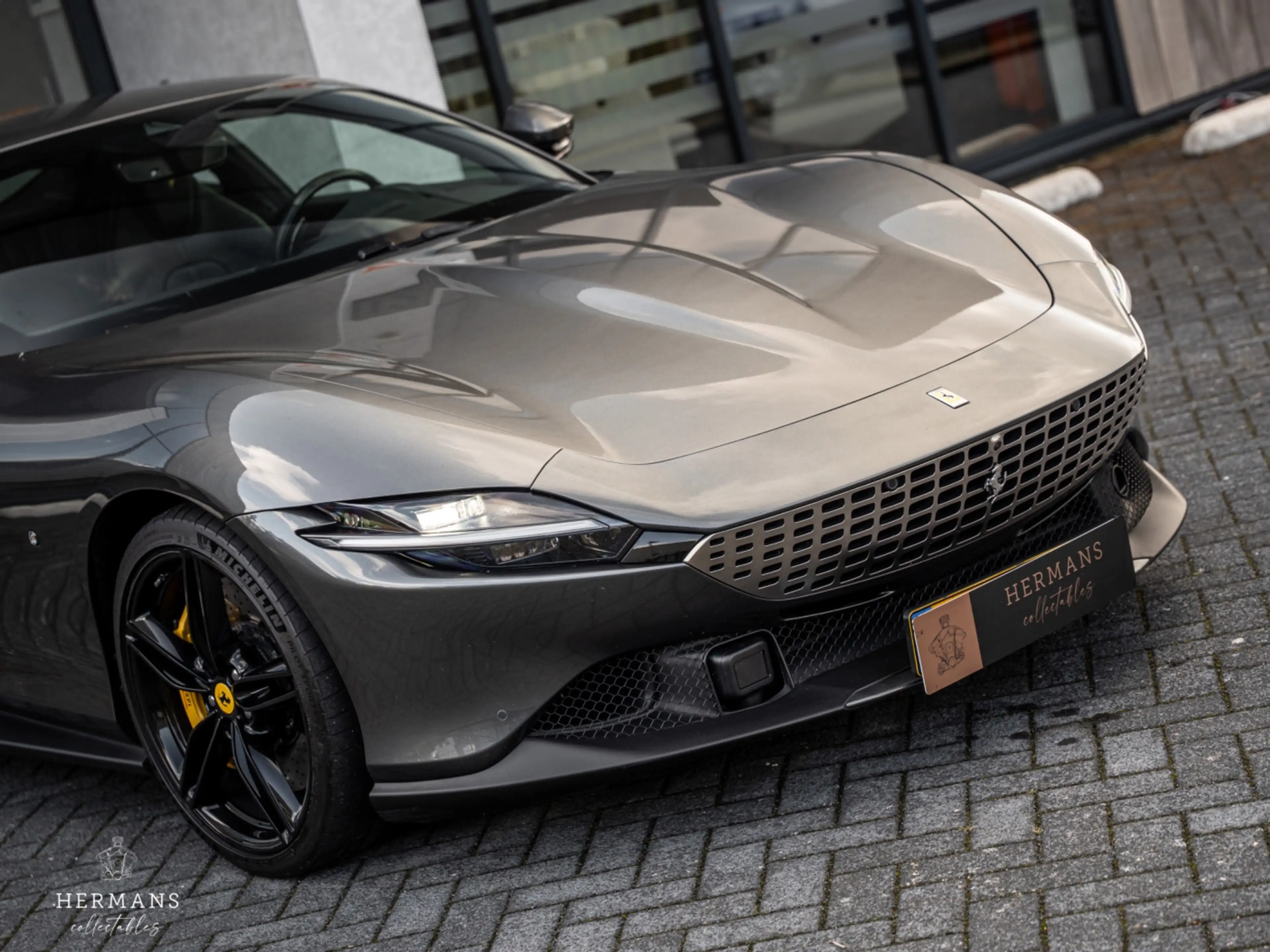 Ferrari Roma 3.9 V8 HELE / Warranty / Passenger / JBL / Carbon — photo 10