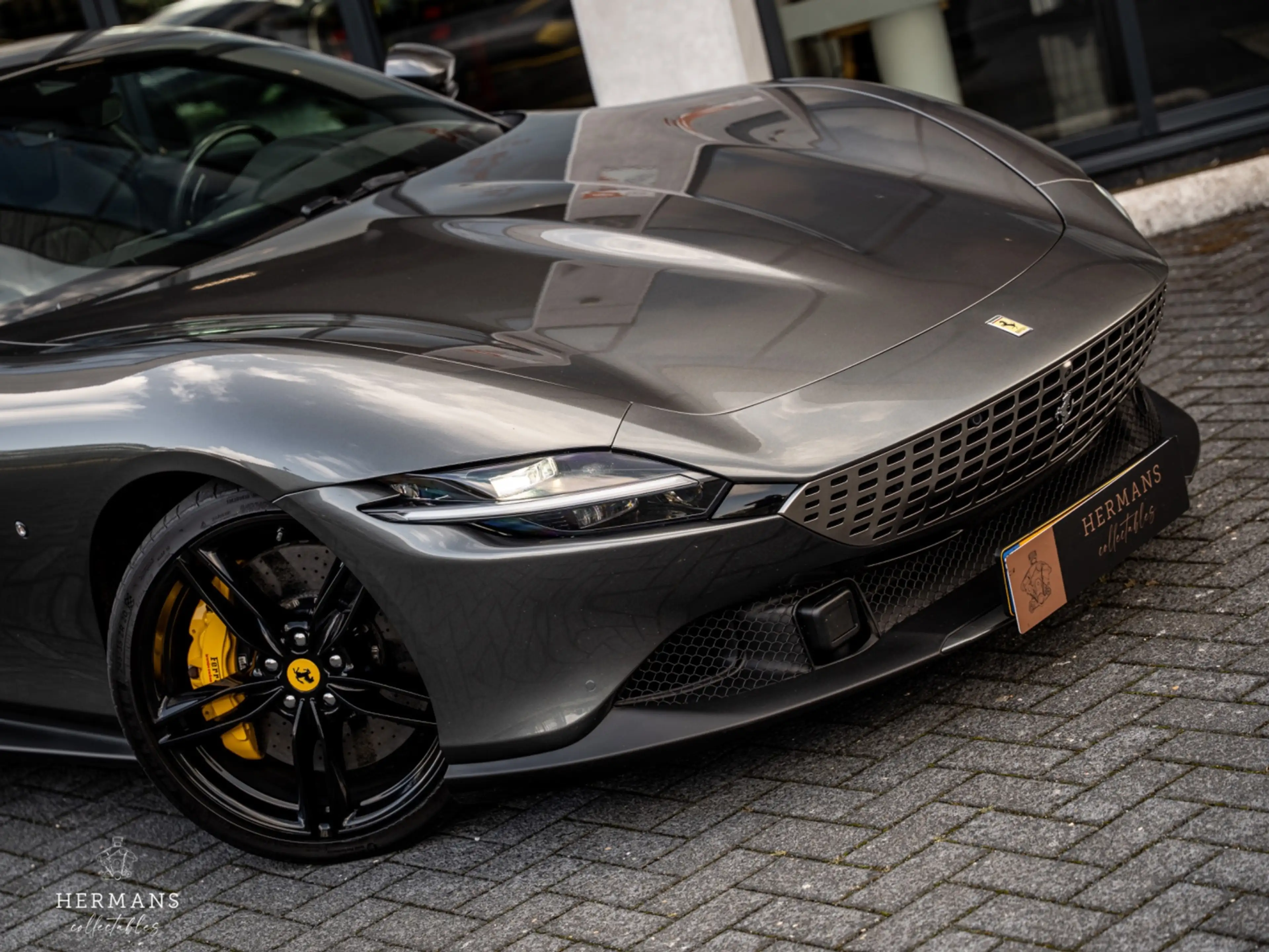 Ferrari Roma 3.9 V8 HELE / Warranty / Passenger / JBL / Carbon — photo 2