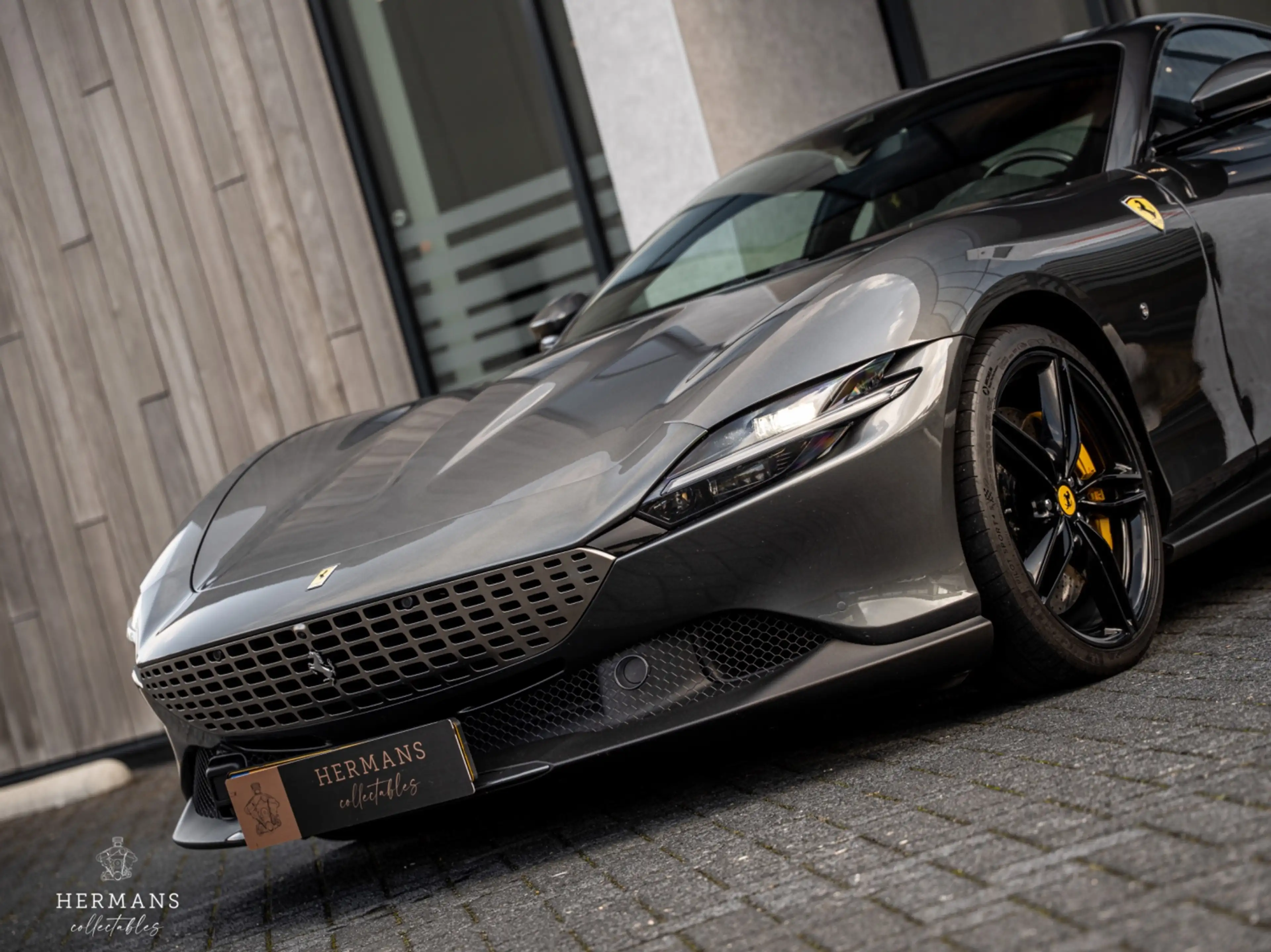 Ferrari Roma 3.9 V8 HELE / Warranty / Passenger / JBL / Carbon — photo 6