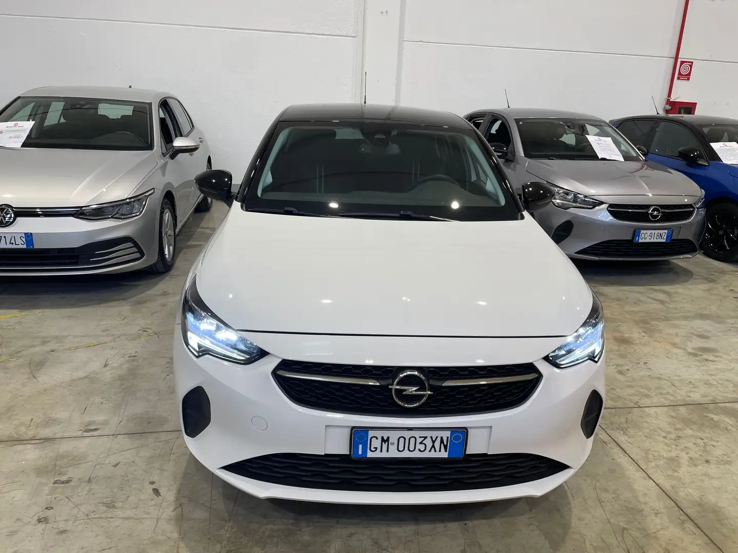 Opel Corsa 1.2 75Cv Design & Tech Bianco - 2