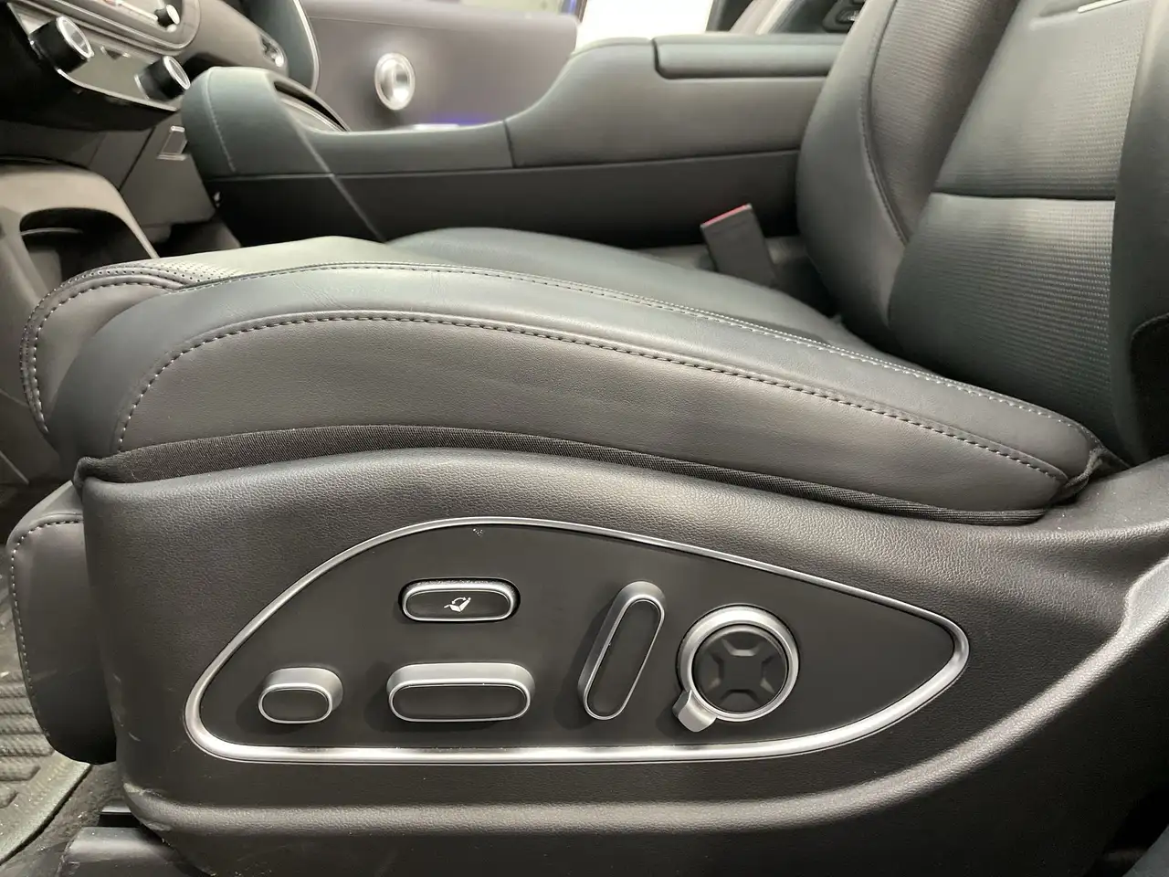 Hyundai PALISADE photo Hyundai PALISADE