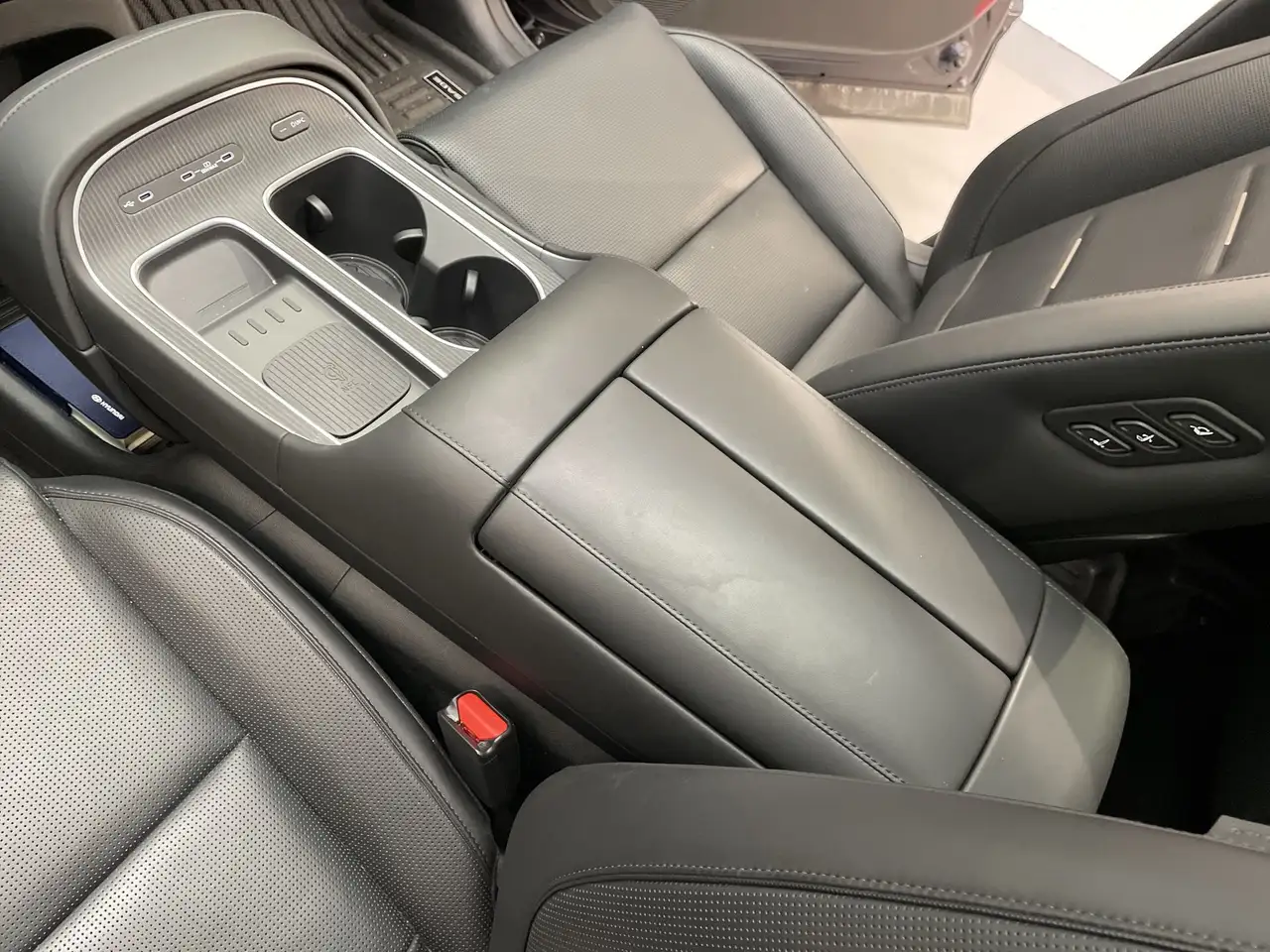 Hyundai PALISADE photo Hyundai PALISADE