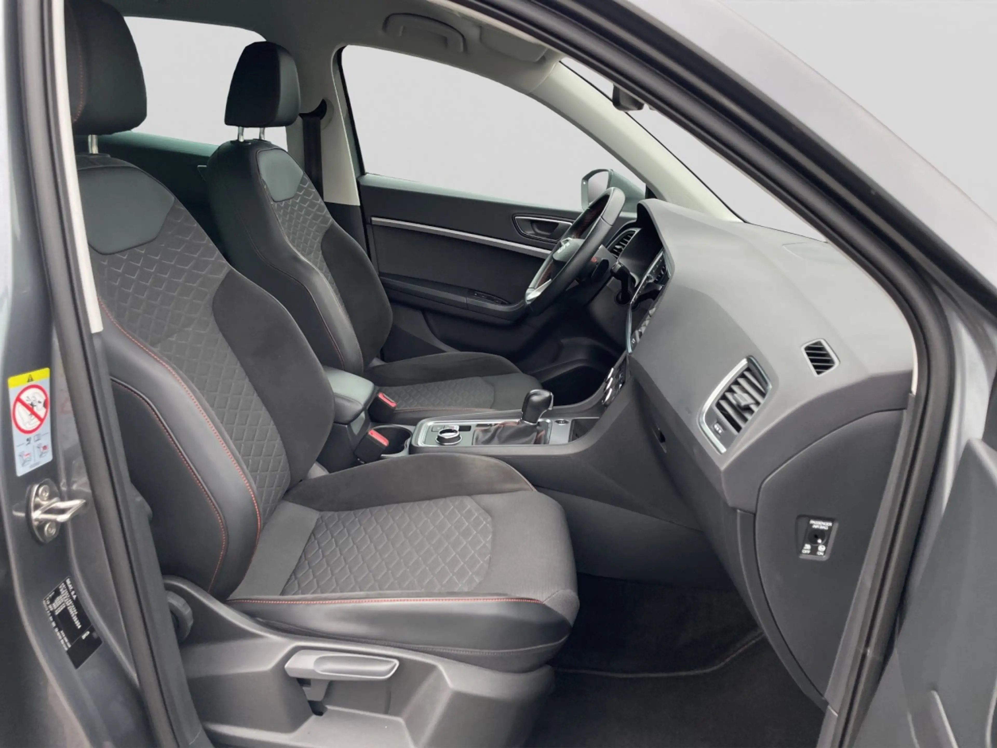 SEAT Ateca FR 1.5 TSI 7-Gang DSG AHK Klima Navi — photo 15