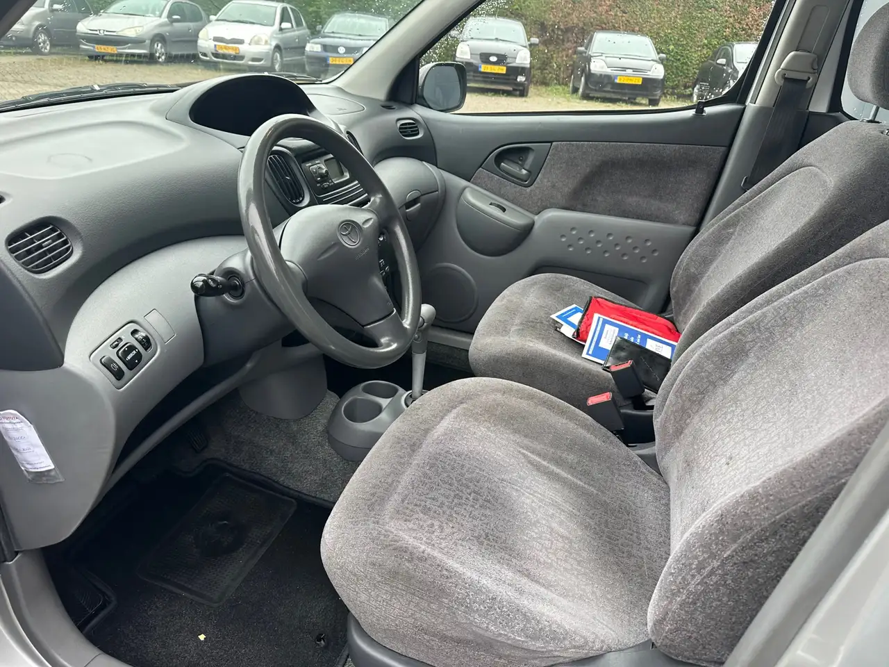 Toyota Yaris Verso 1.3-16V VVT-i Sol, foto 8