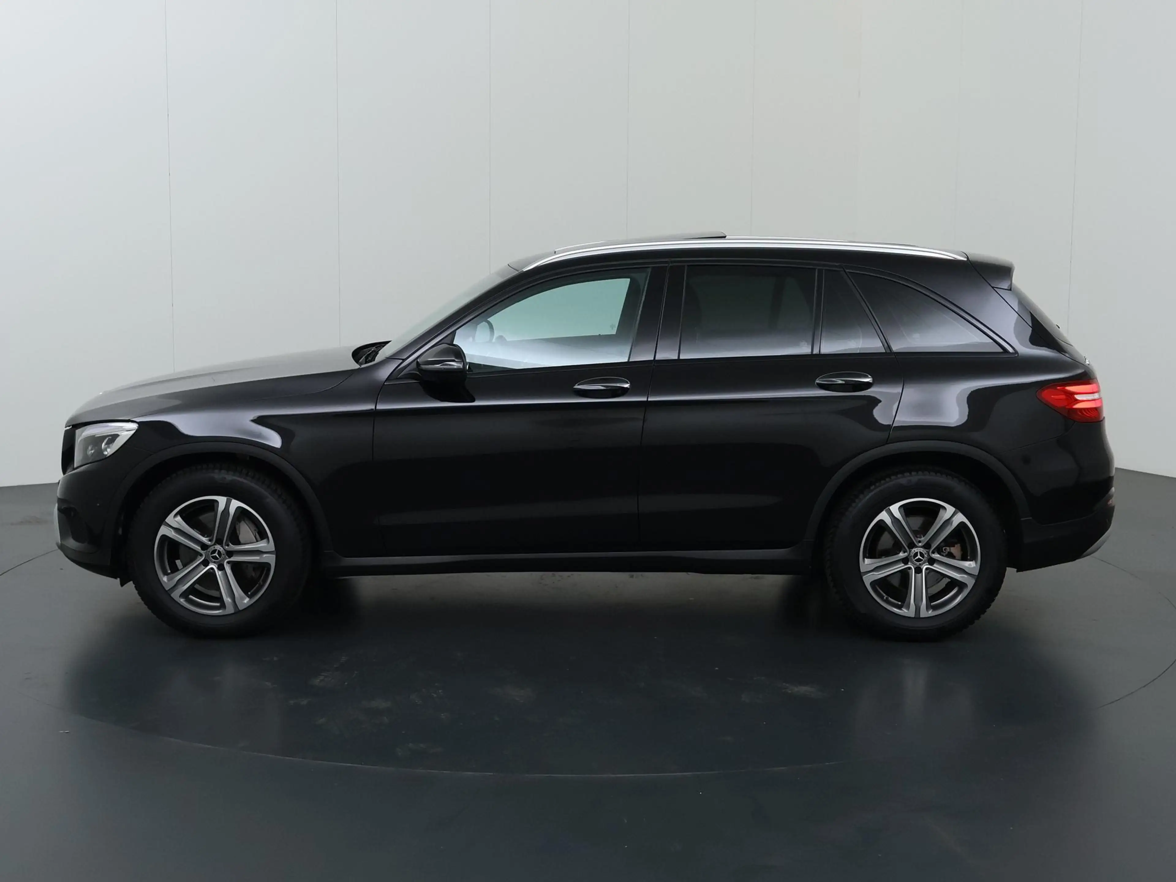 Mercedes-Benz GLC 250 4MATIC Premium Plus | Trekhaak | Panoramadak | Sto — photo 5