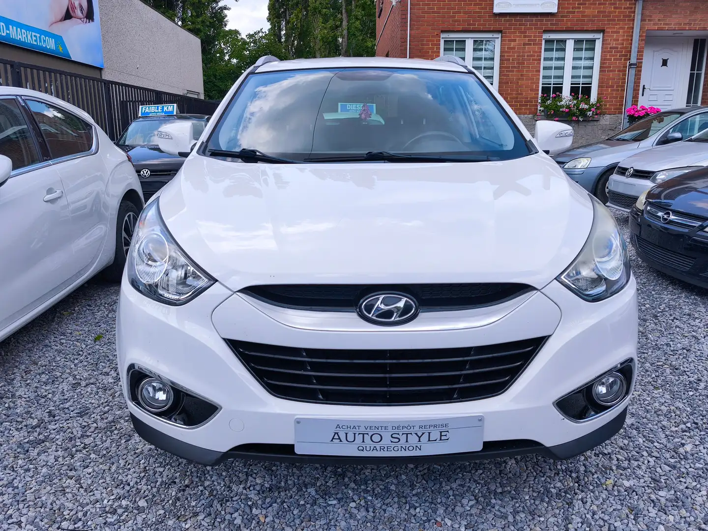Hyundai iX35 1.6i / Garantie / Navigation / AIRCO / Blanc - 2
