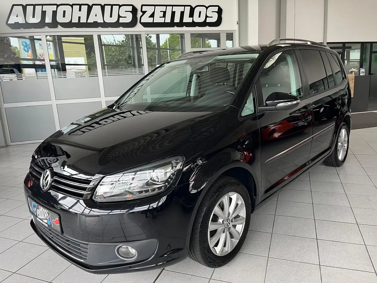 Volkswagen Touran 1.4 TSI Highline *Xenon*Navi*SHZ*PDC*Alu* Schwarz - 1