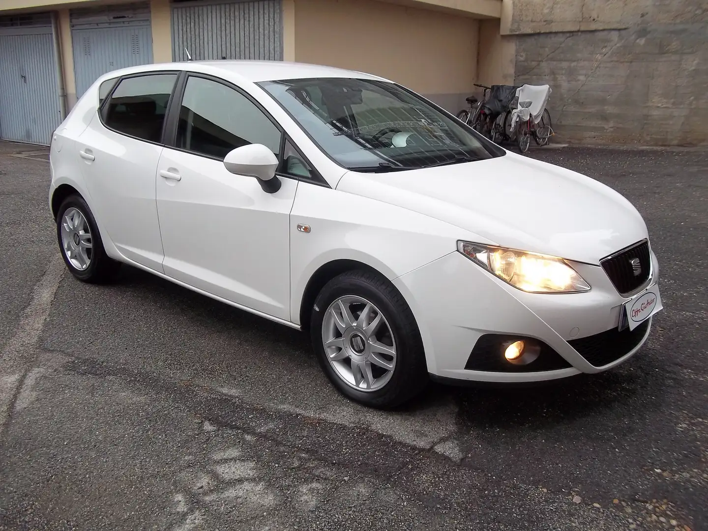 SEAT Ibiza Copa 1.2 TDI 5p Auto in conto vendita Bianco - 2