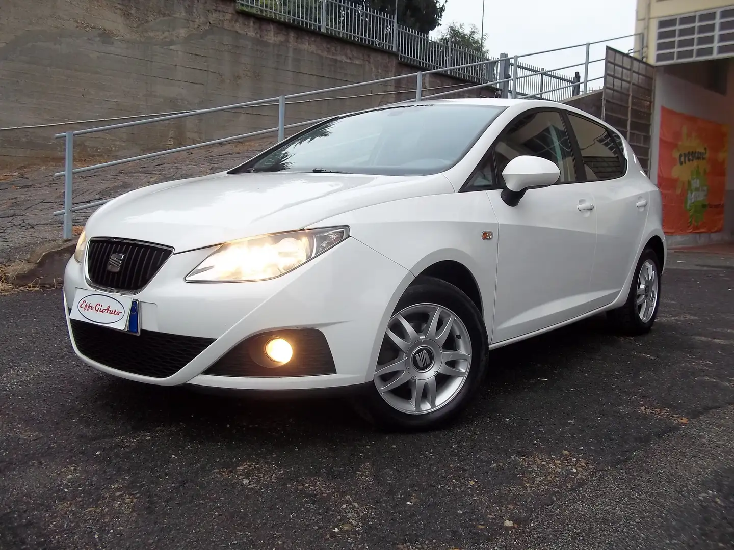 SEAT Ibiza Copa 1.2 TDI 5p Auto in conto vendita Bianco - 1