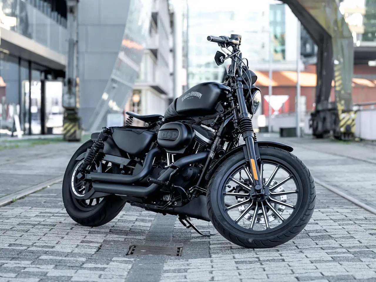Harley-Davidson Sportster 883