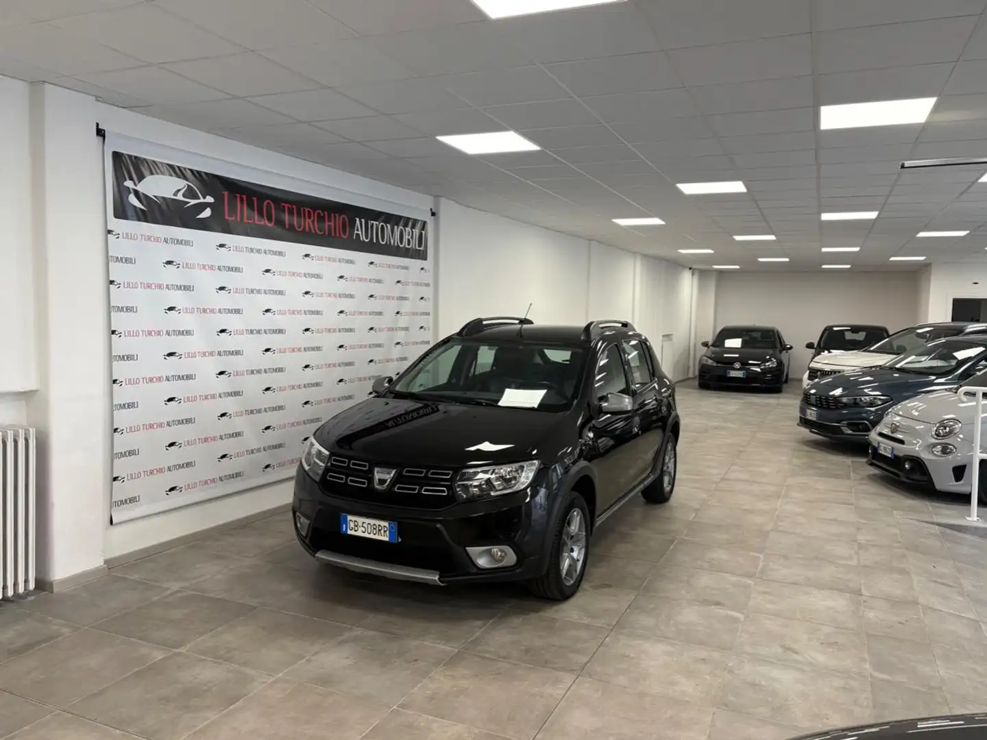 Dacia Sandero Stepway 1.0 TCe 100 CV ECO-G Comfort Noir - 1