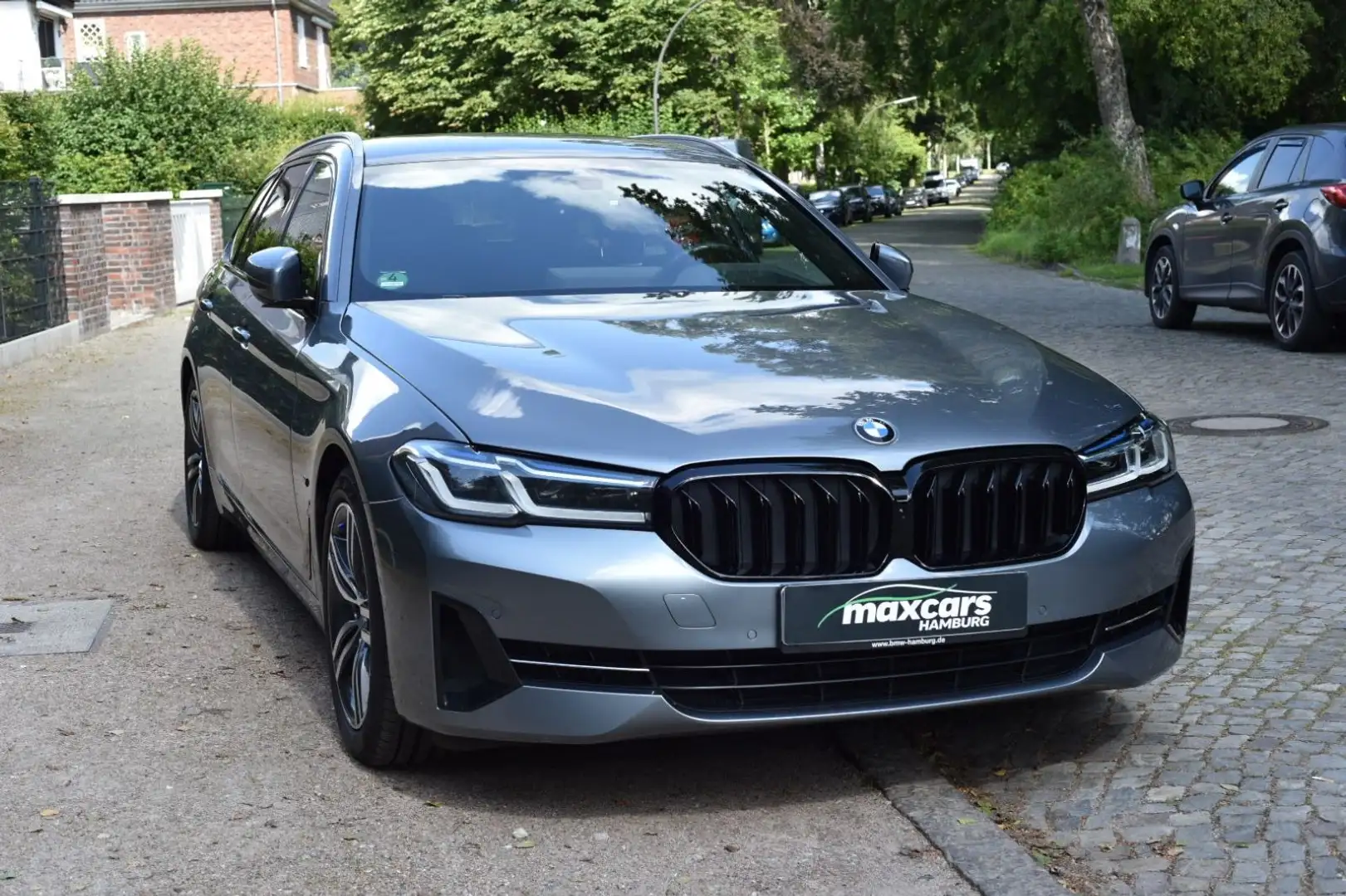 BMW 530 5 Touring 530 d AHK HARMAN KARDON HEAD-UP Grau - 2