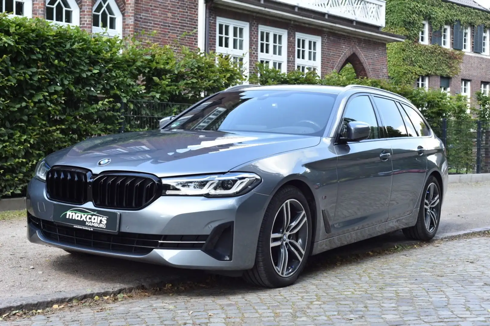 BMW 530 5 Touring 530 d AHK HARMAN KARDON HEAD-UP Grau - 1