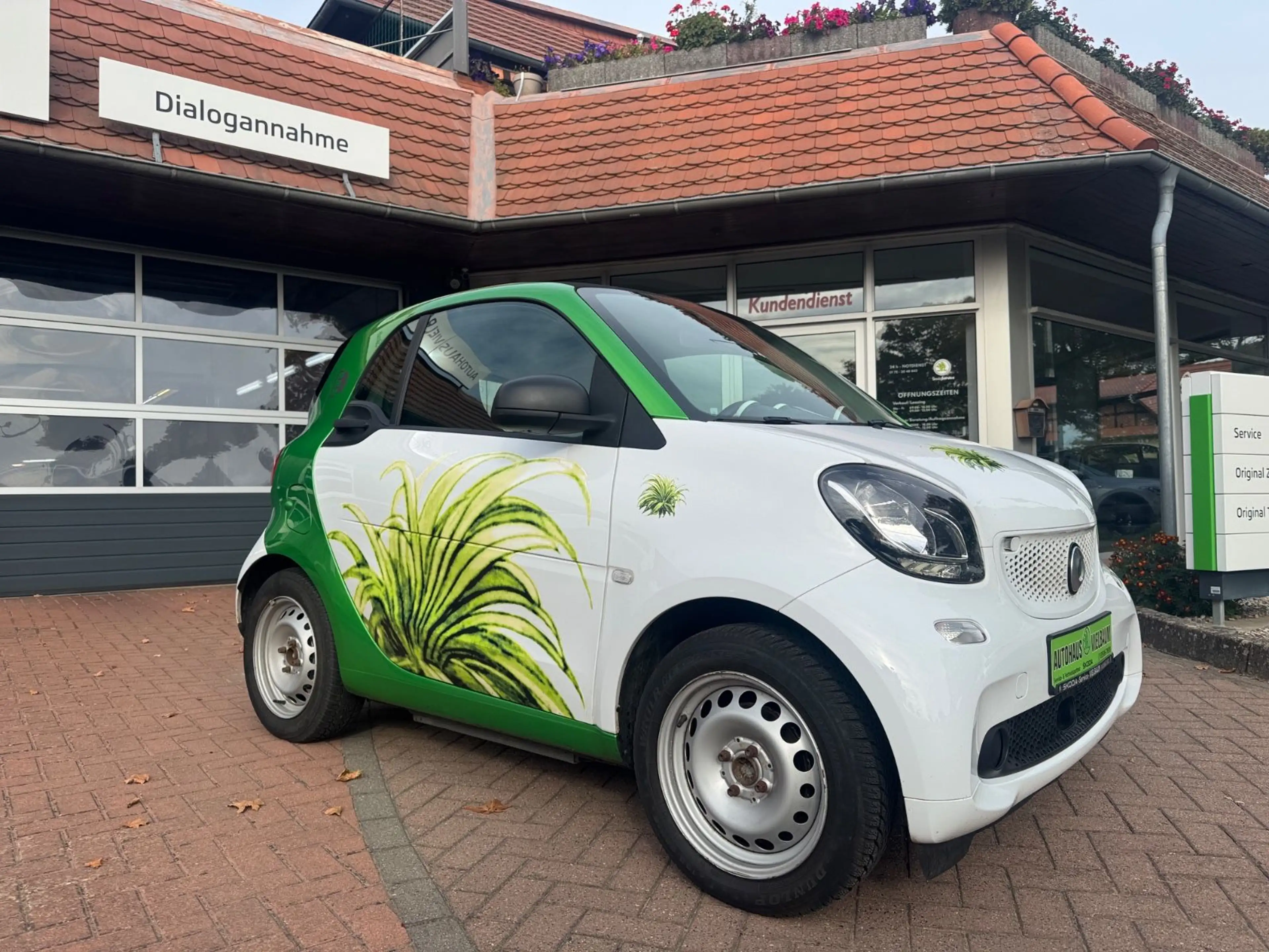 smart forTwo fortwo coupe electric drive / EQ — photo 4