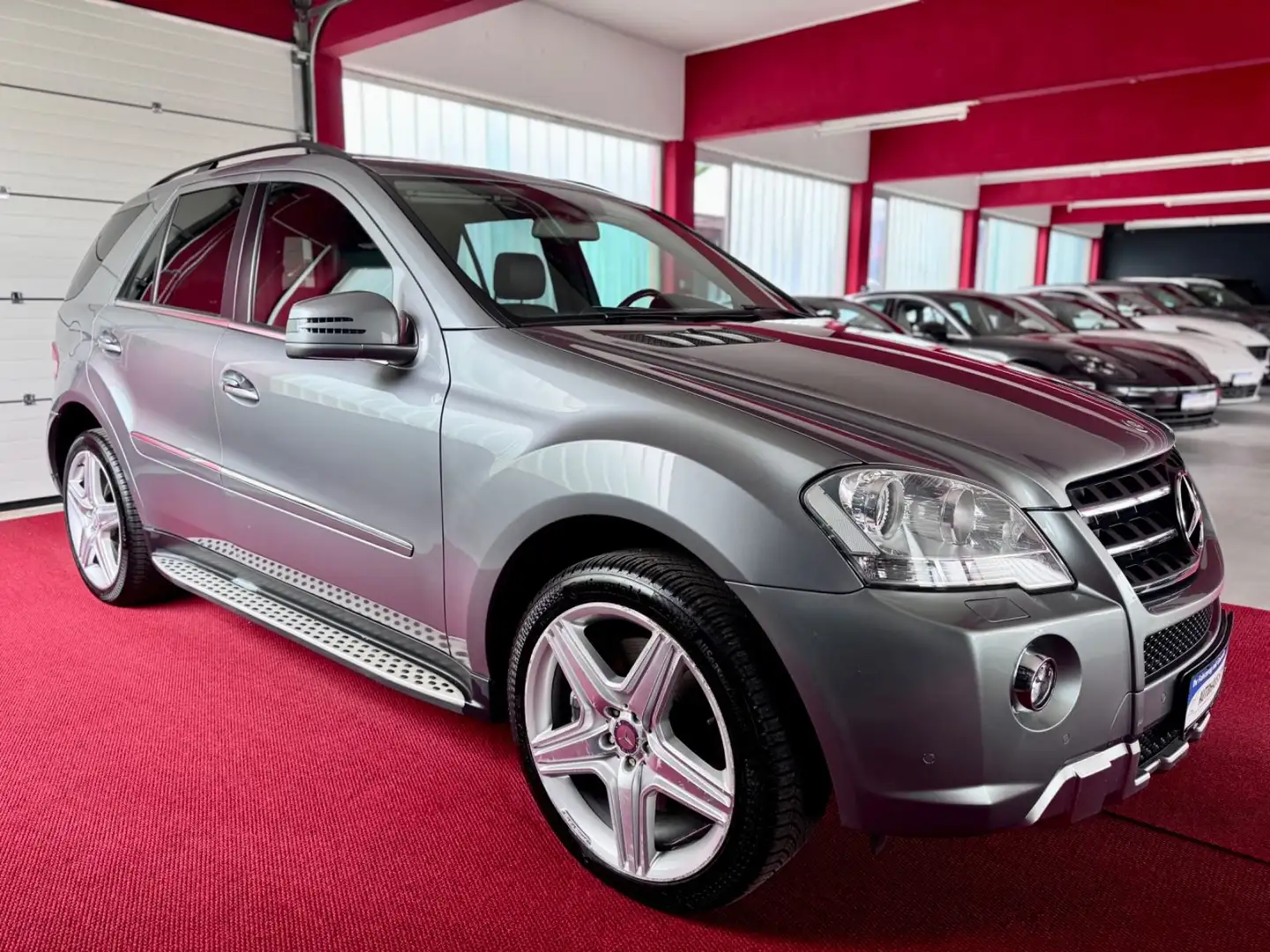 Mercedes-Benz ML 500 AMG Edition1 AHK Kamera Airmatic KeylesGo Gris - 2