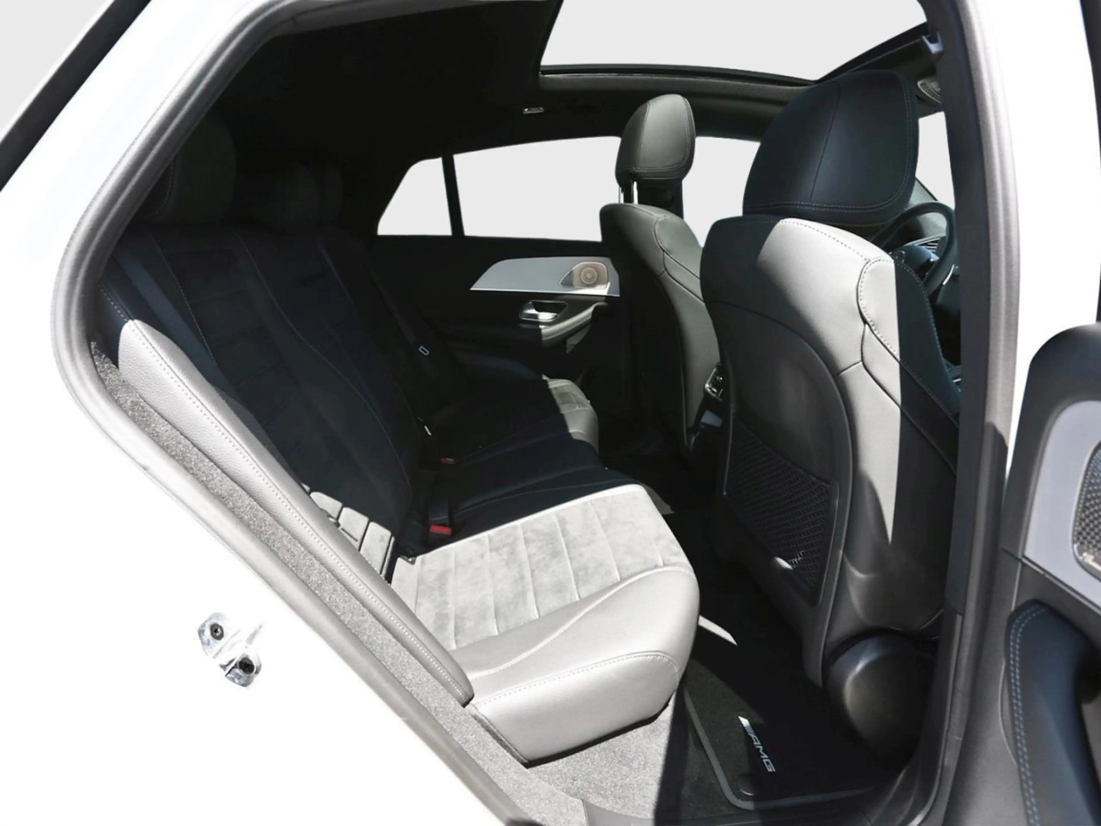 Mercedes-Benz GLE 300 d 4MATIC Coupé AMG Night Panorama AHK 360° — photo 9