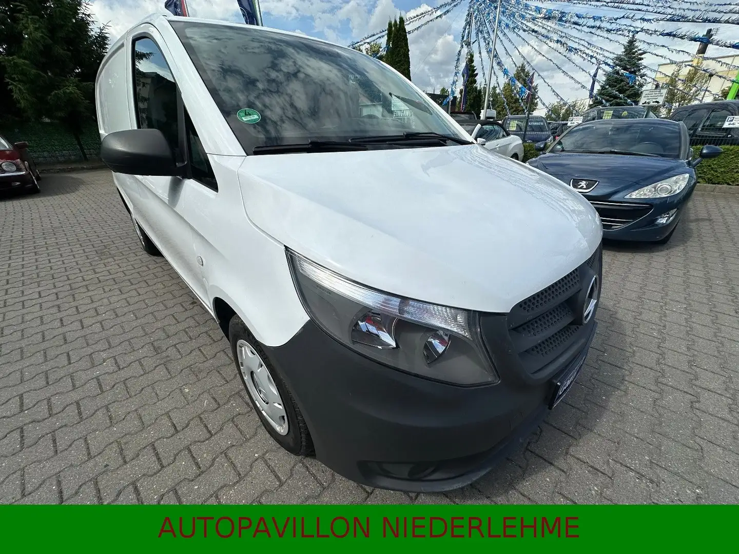 Mercedes-Benz Vito 116 Lang Kasten*Klima*Bluetooth*AHK 2000Kg* Weiß - 2