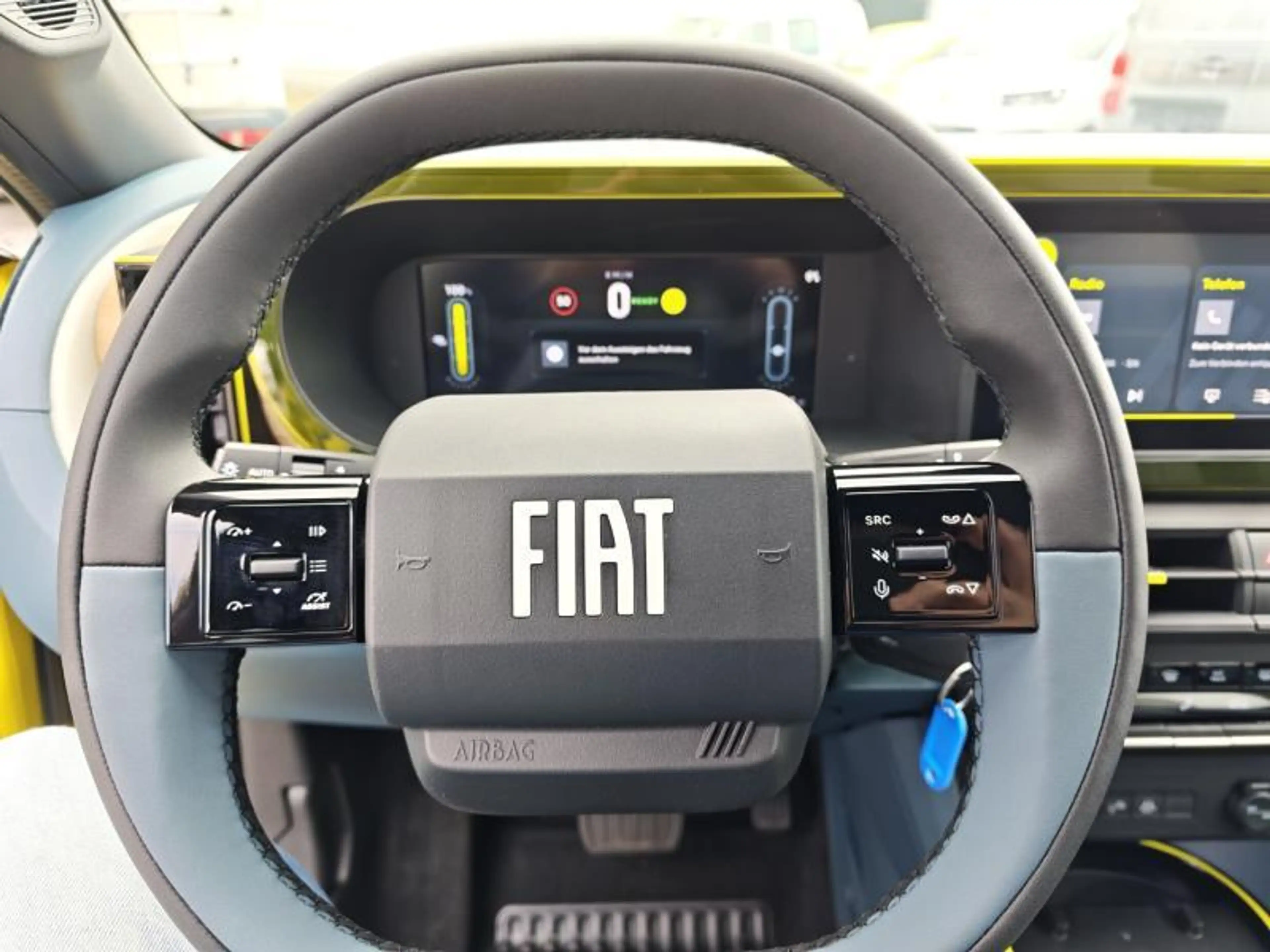 Fiat Grande Panda La Prima — photo 14