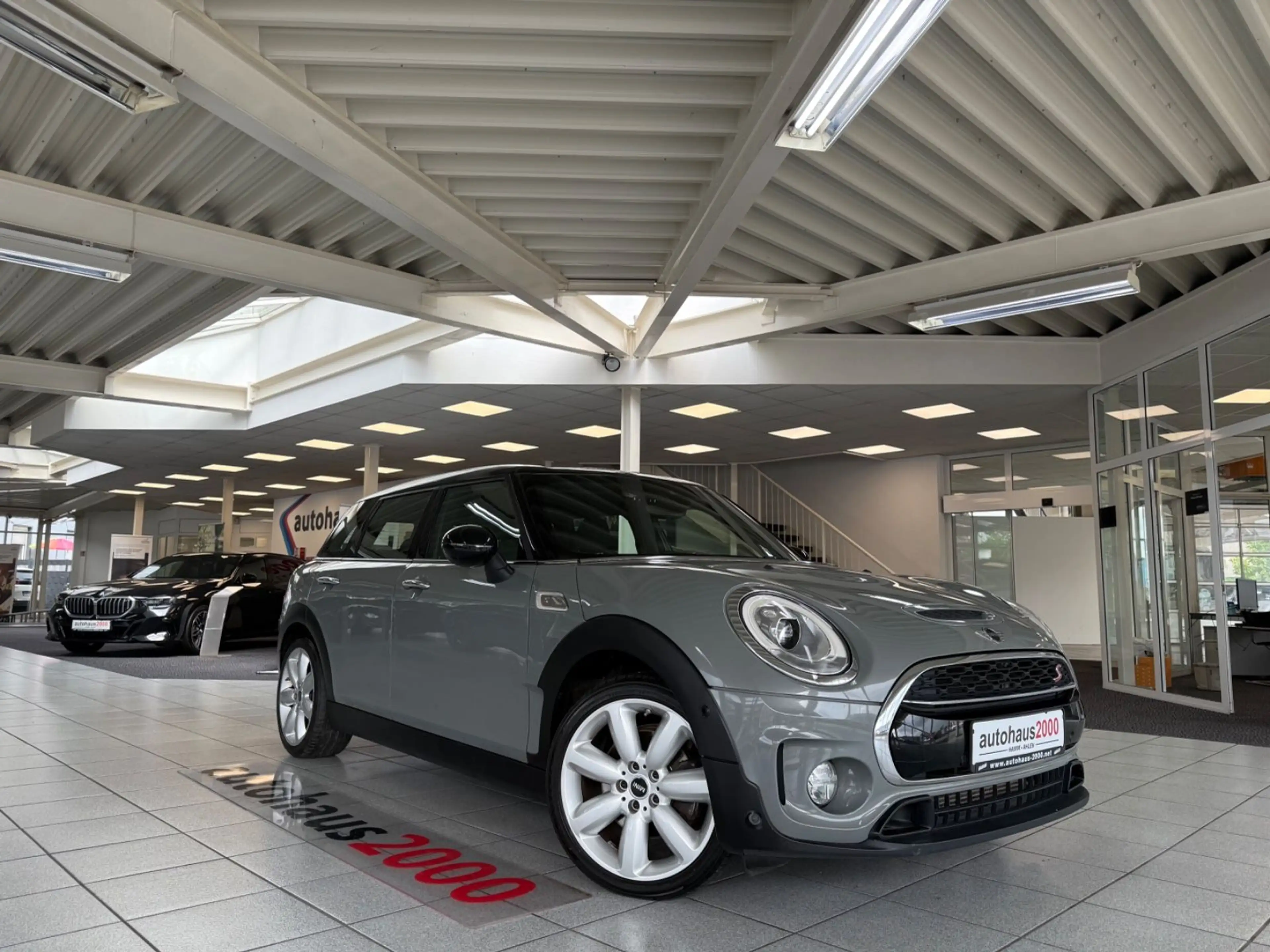 MINI Cooper S Clubman AUT./LED/NAVI/PDC V-H/KEYLESS