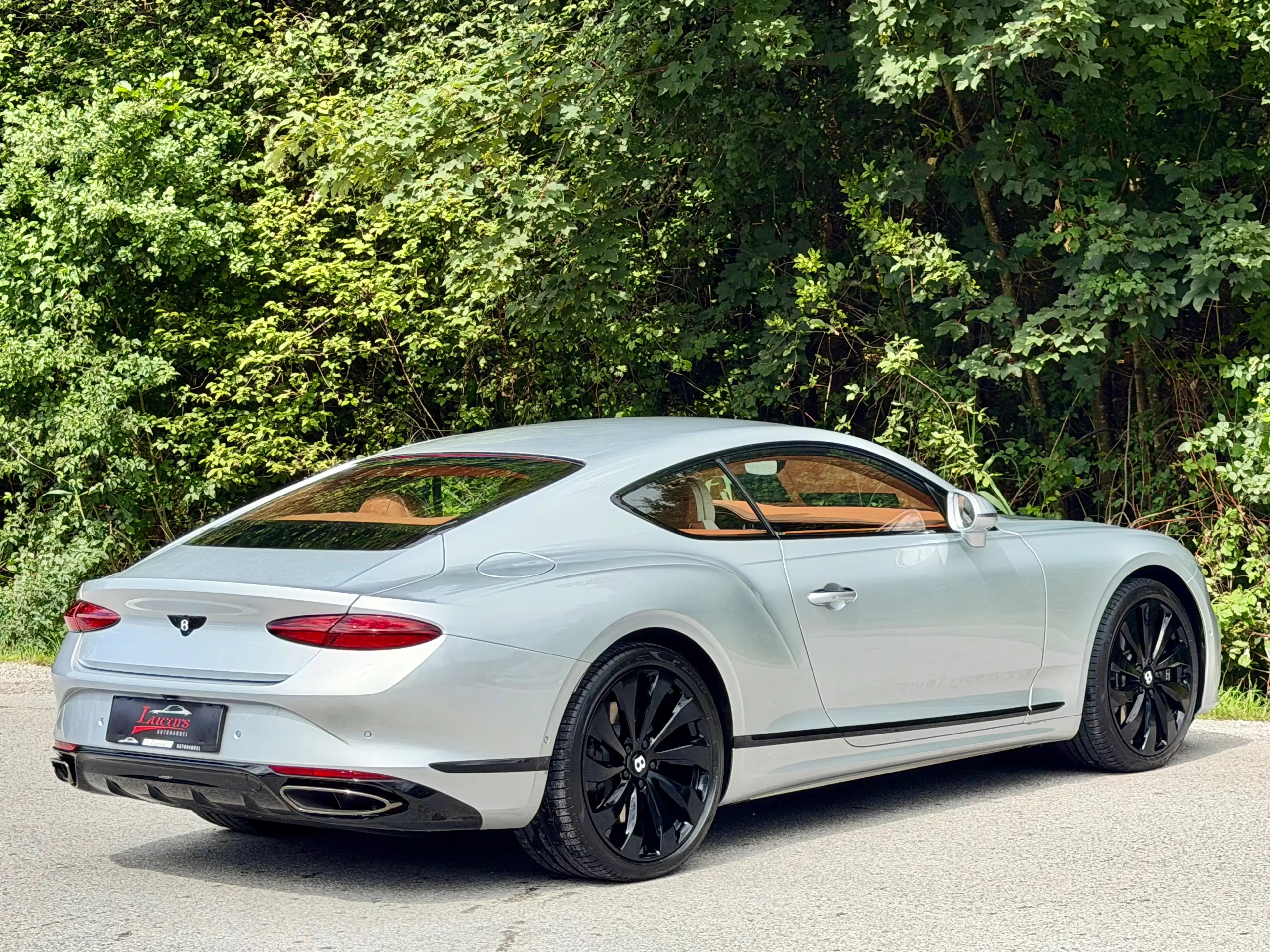 Bentley Continental GT Coupe V8 Hybrid *TRAUM*EXKLUSIVKONFIG*Garantie* — photo 6